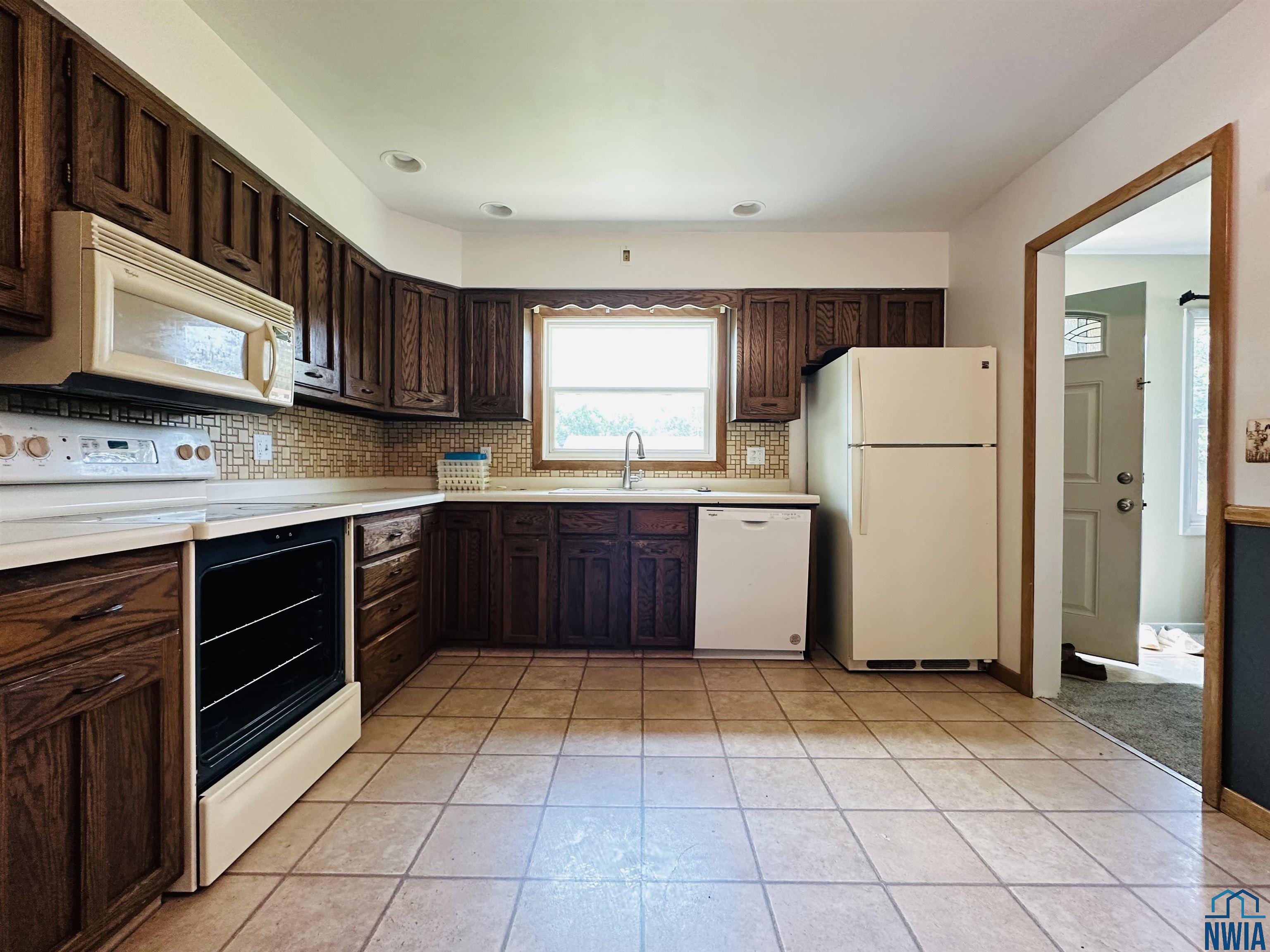 MLS #829746