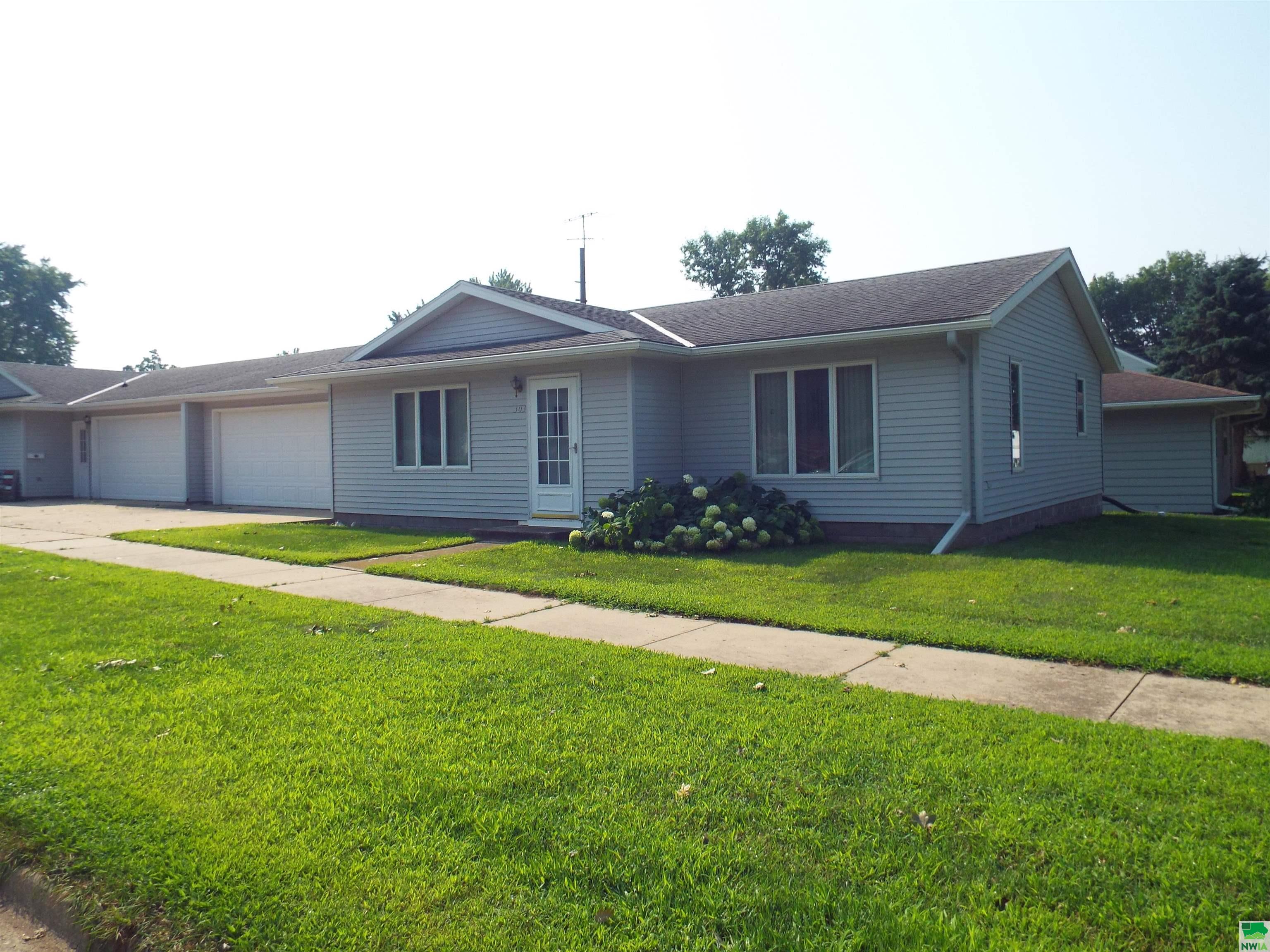 303 7th Street, Sibley, IA 51249 