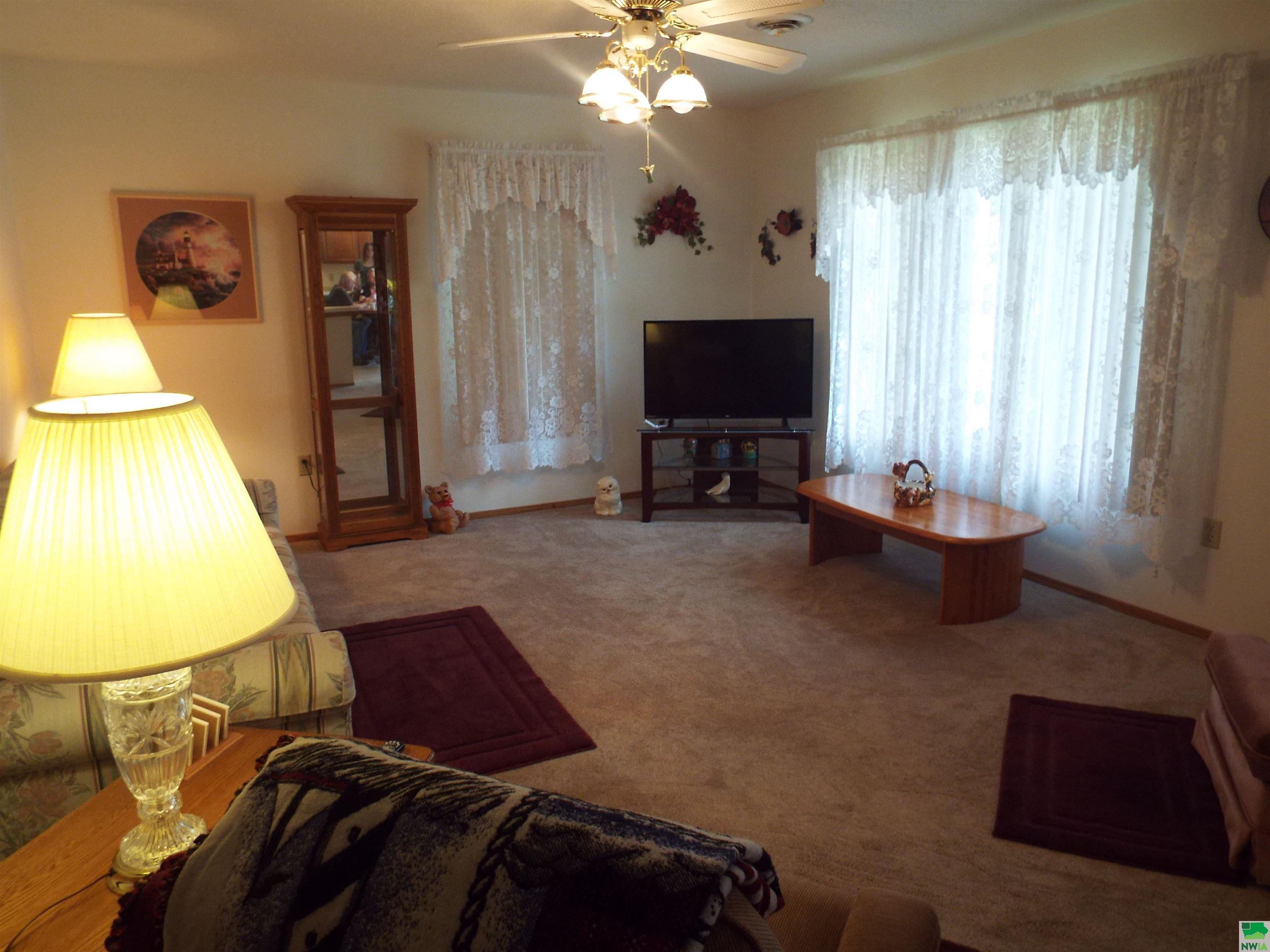 MLS #829747