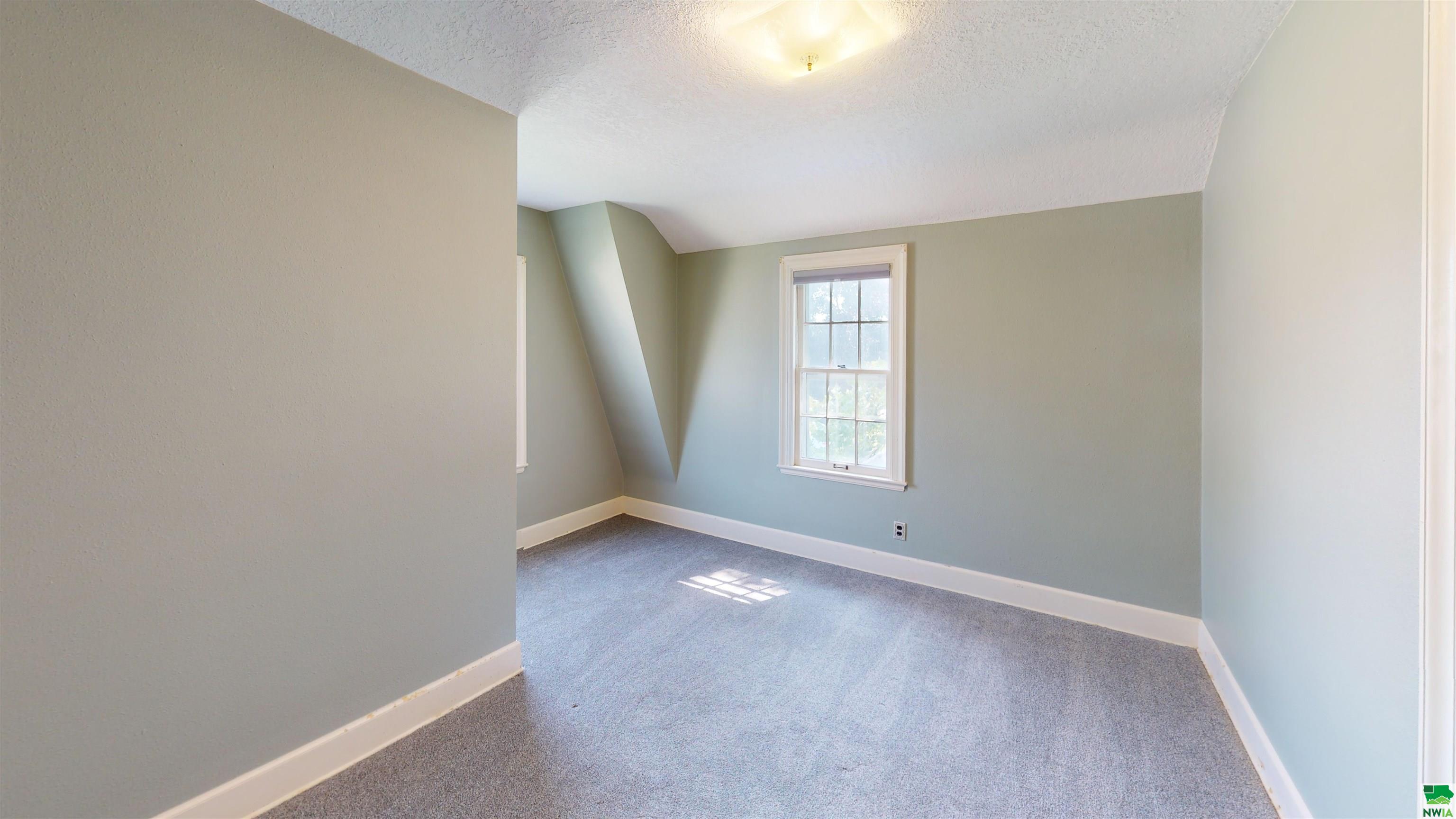 MLS #829756