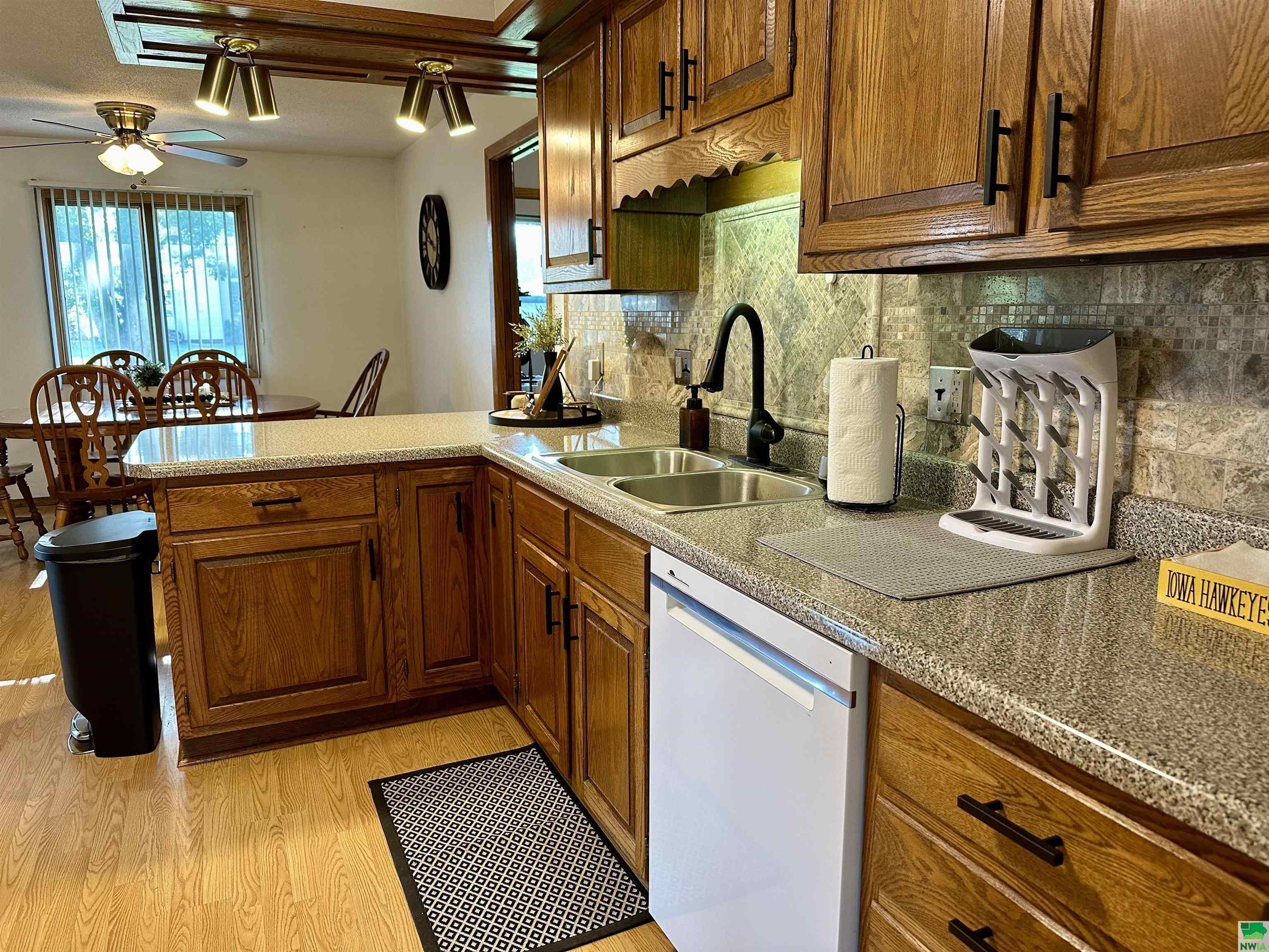 MLS #829761