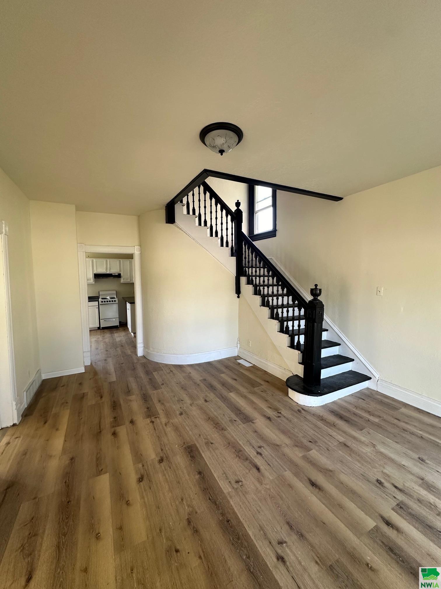 MLS #829767