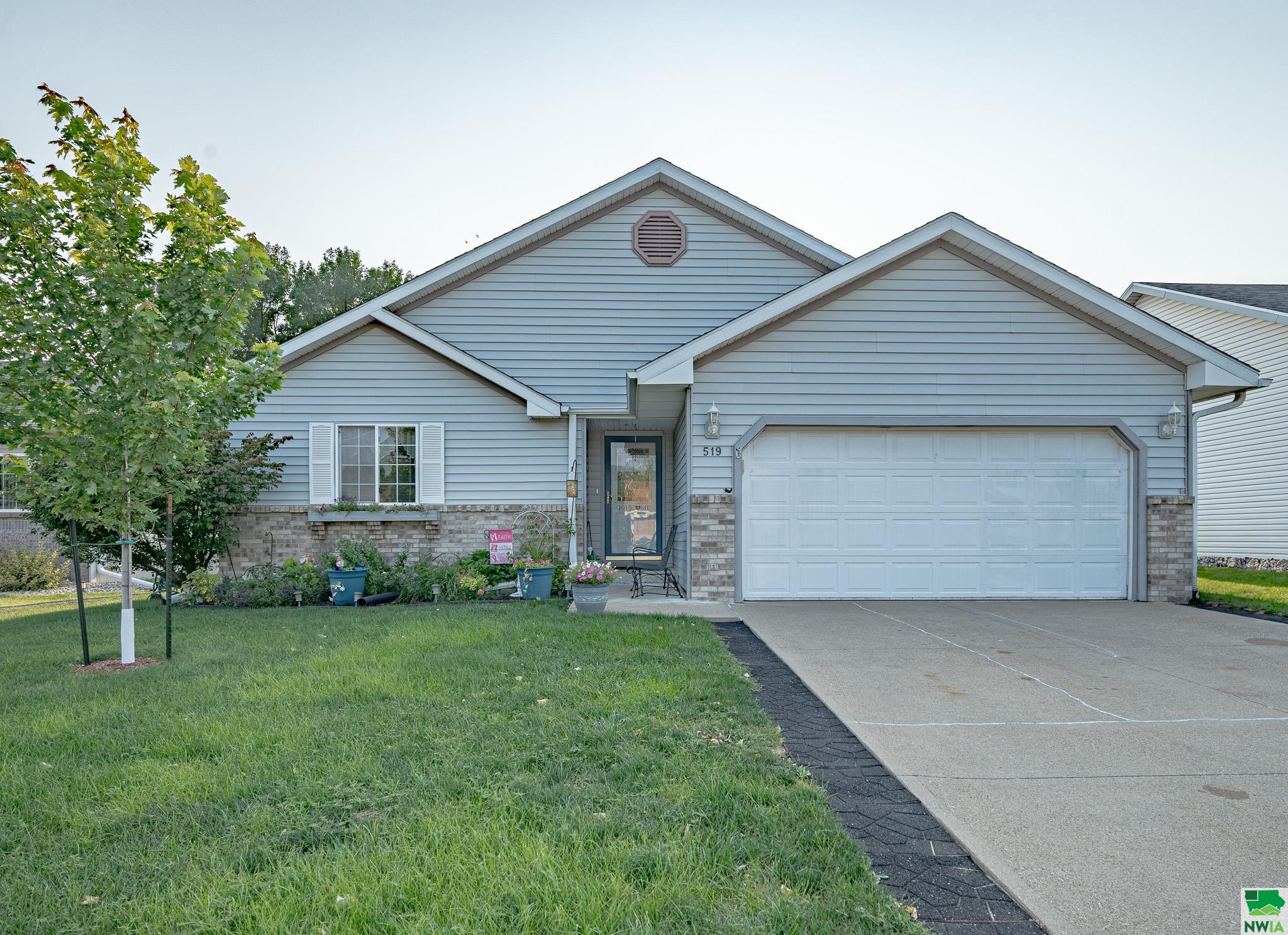 519 Ascot, Sioux City, IA 51103 
