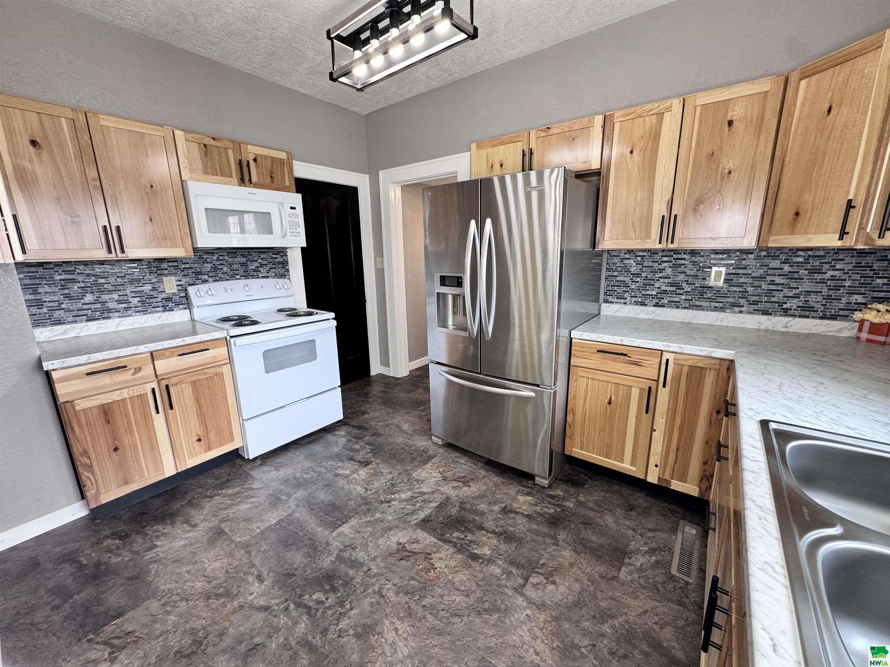 MLS #829770