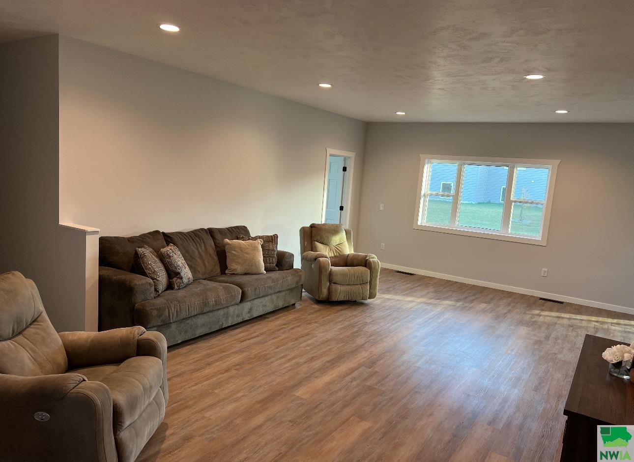 MLS #829772