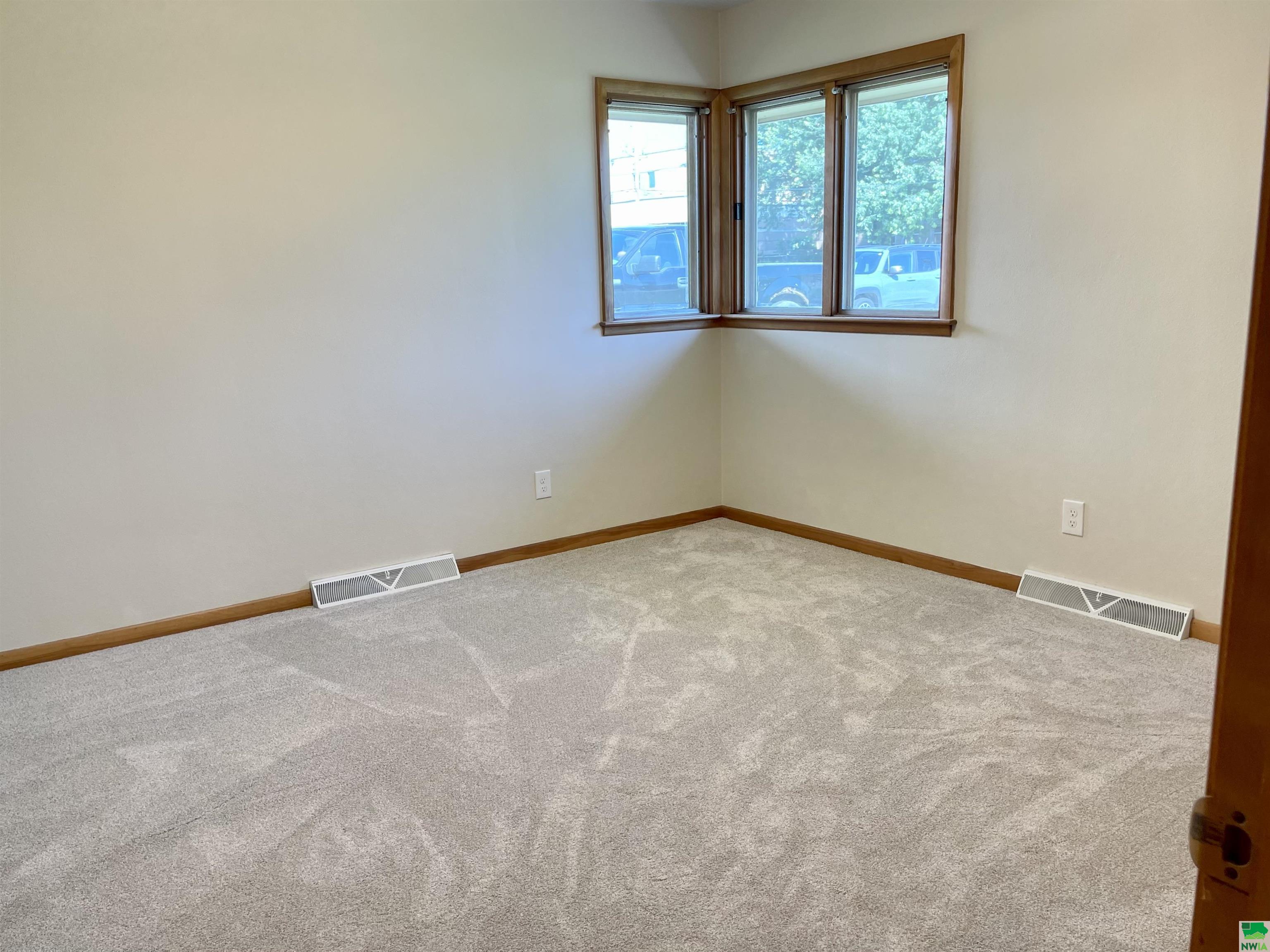 MLS #829785