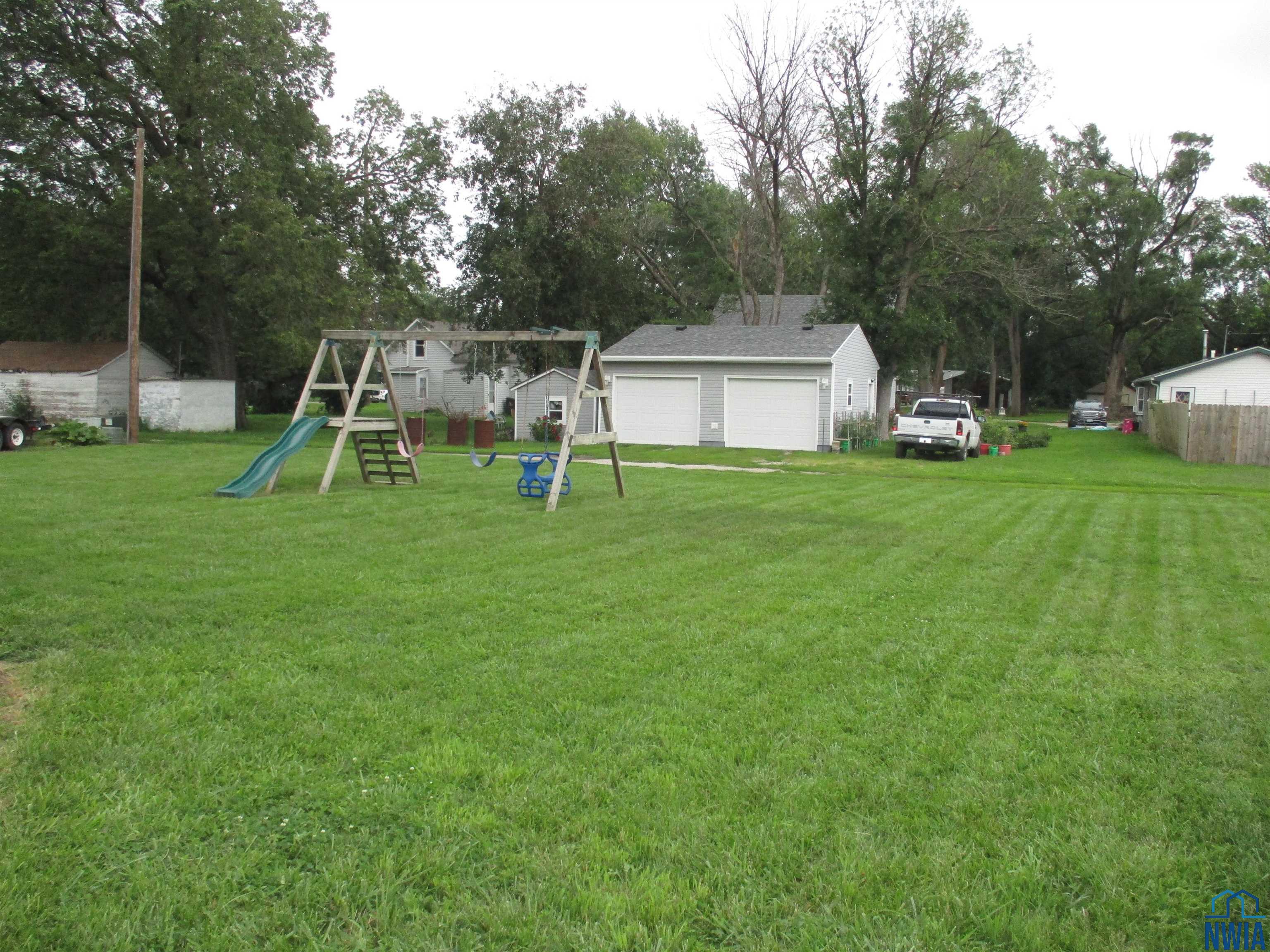 MLS #829807