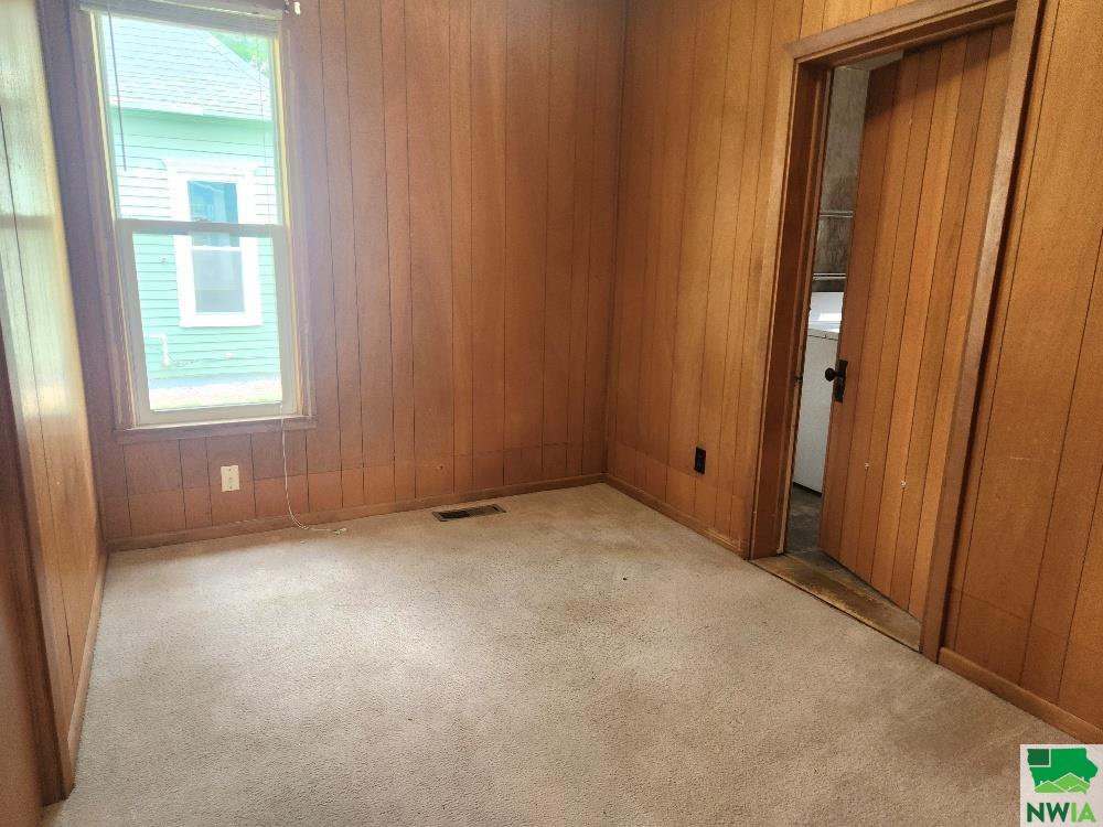 MLS #829811