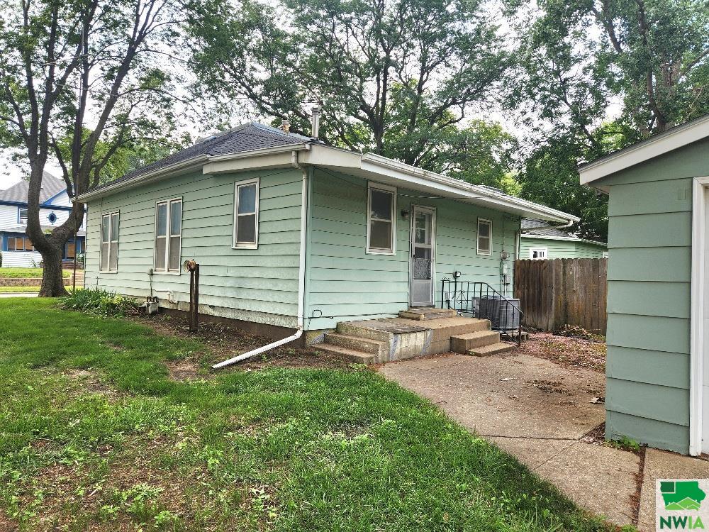 MLS #829811