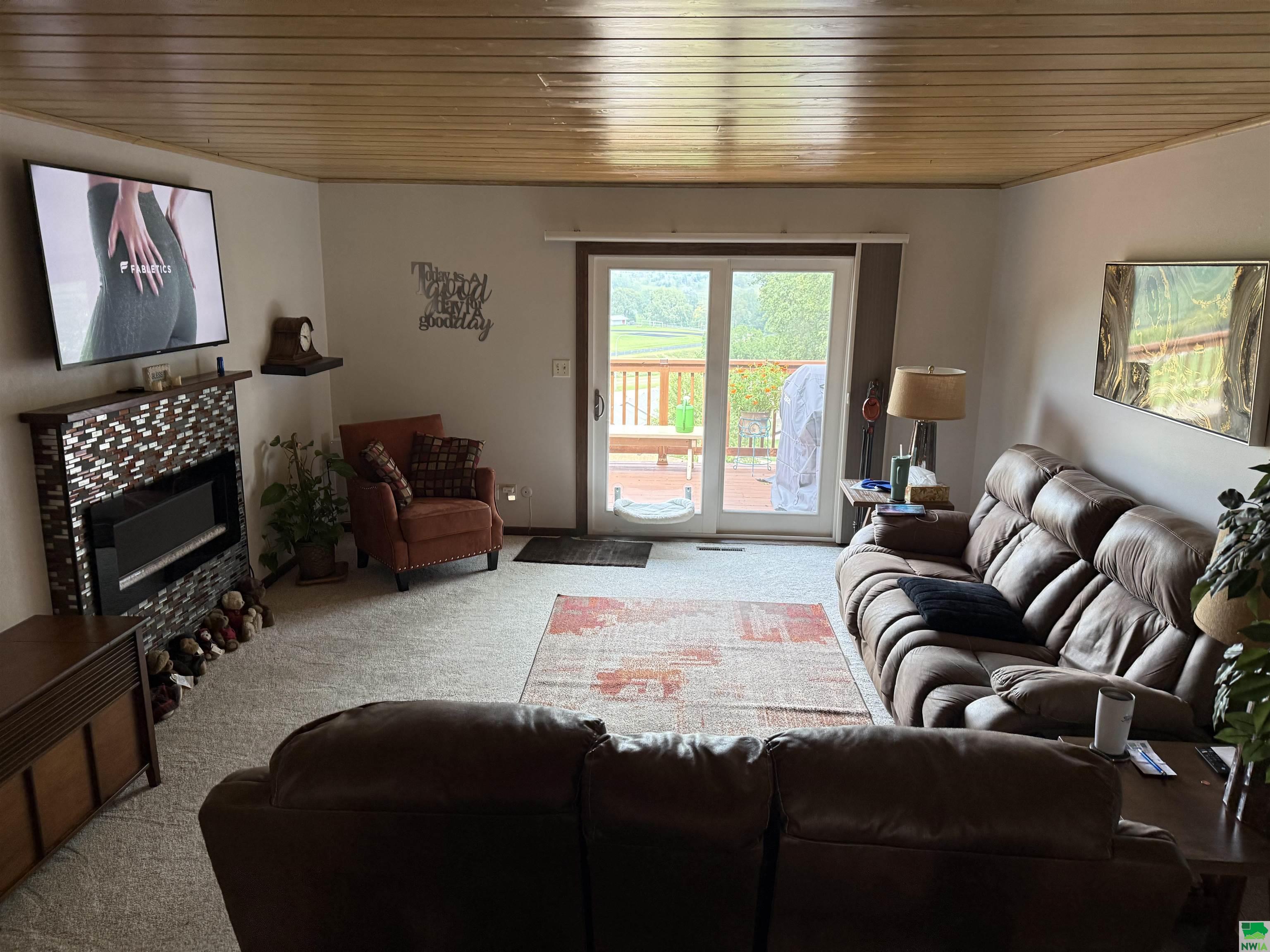 MLS #829815