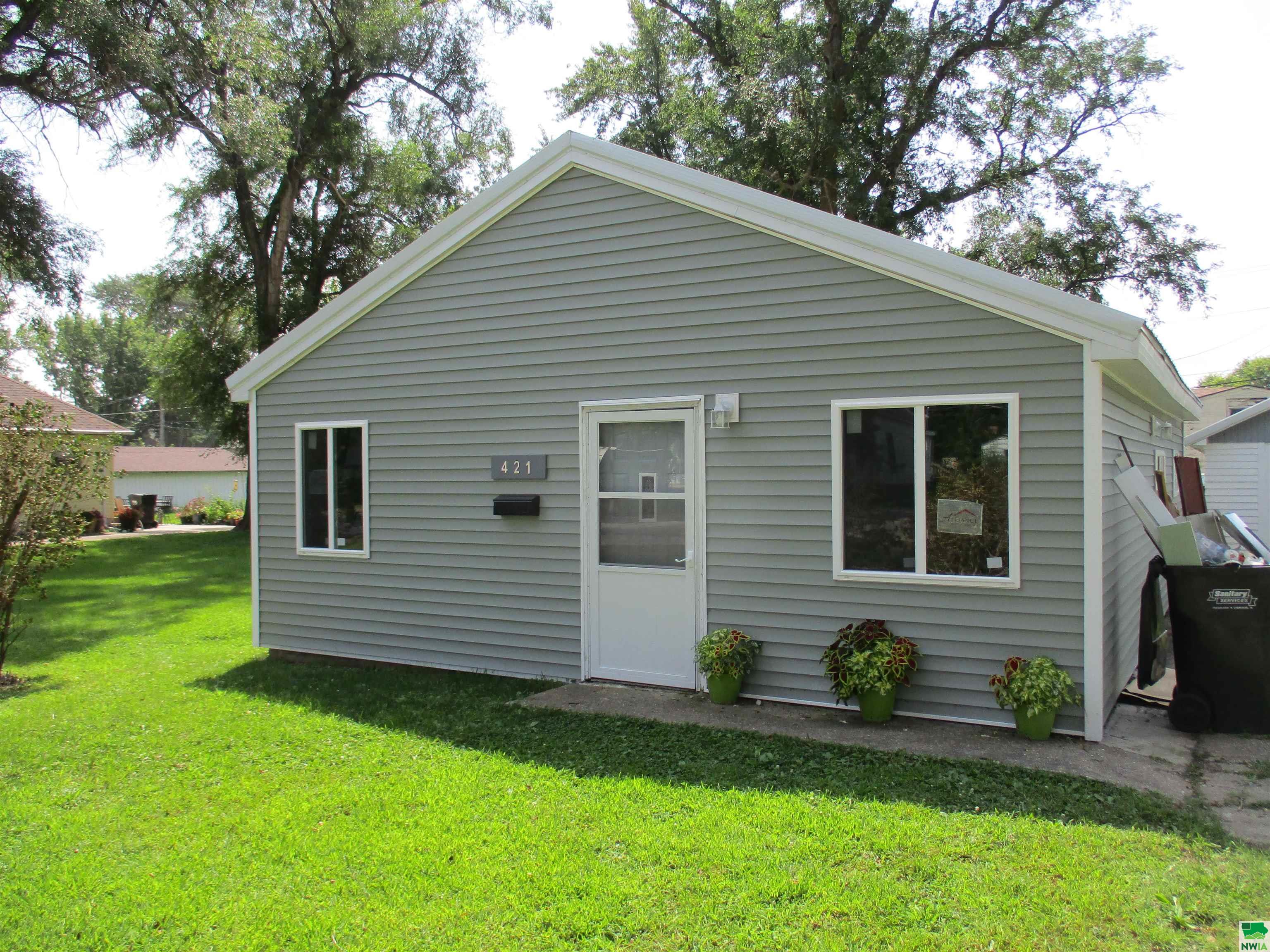 421 Jefferies Street, Cherokee, IA 51012 