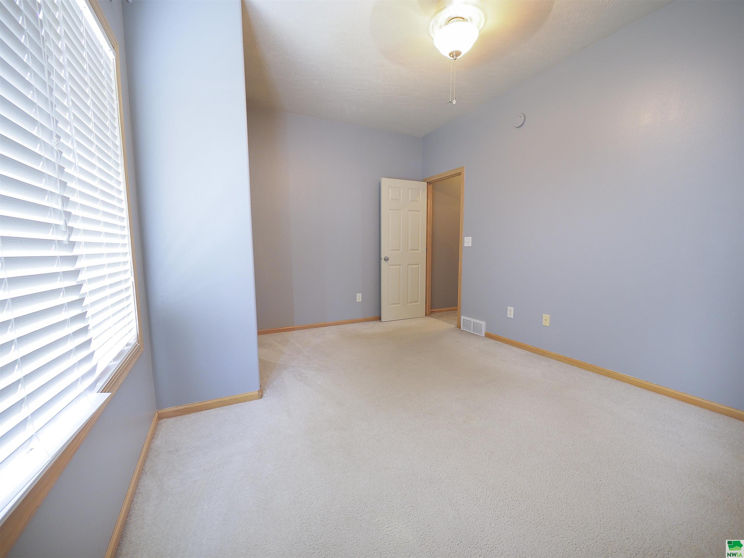 MLS #829822