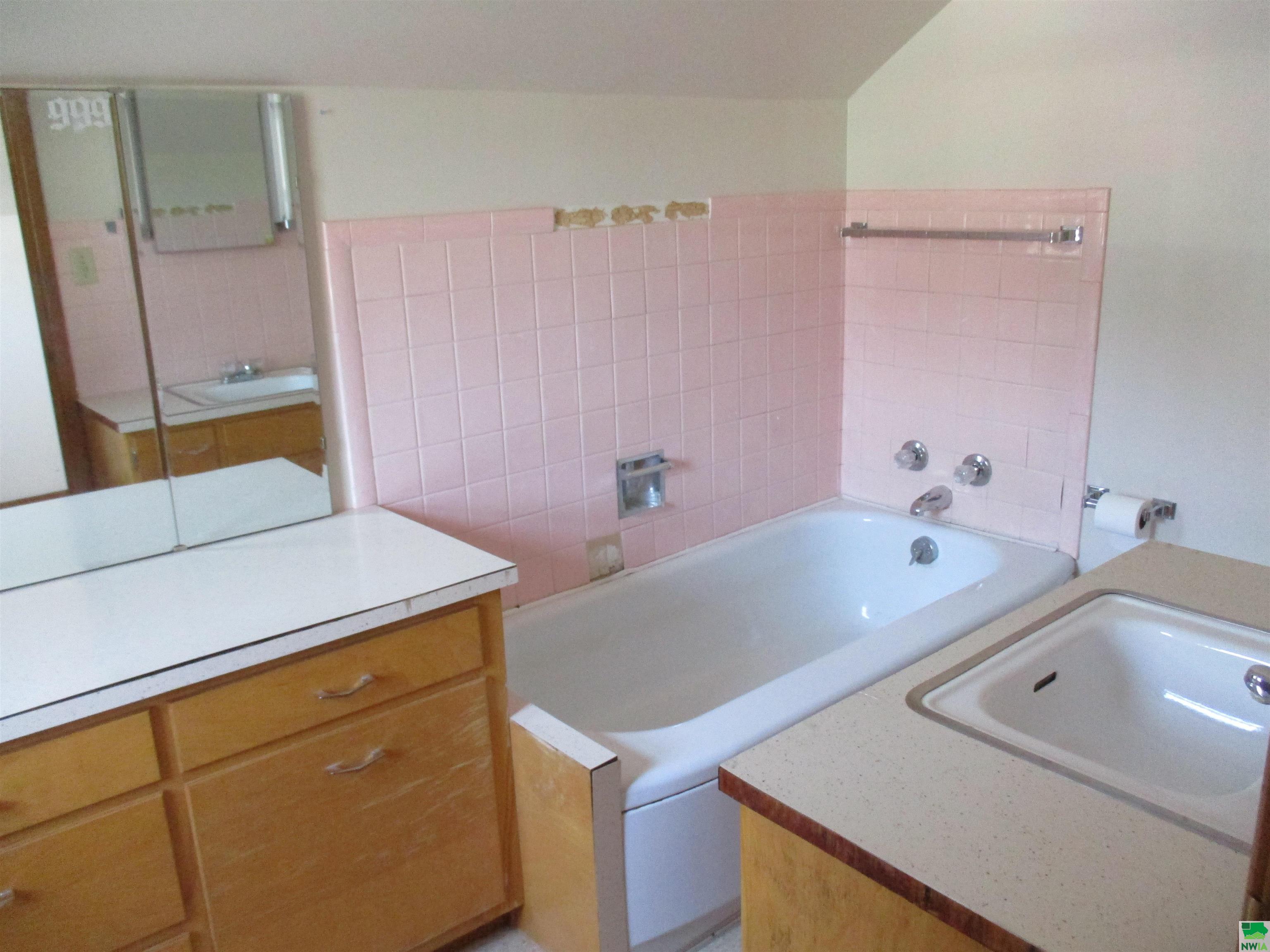 MLS #829825