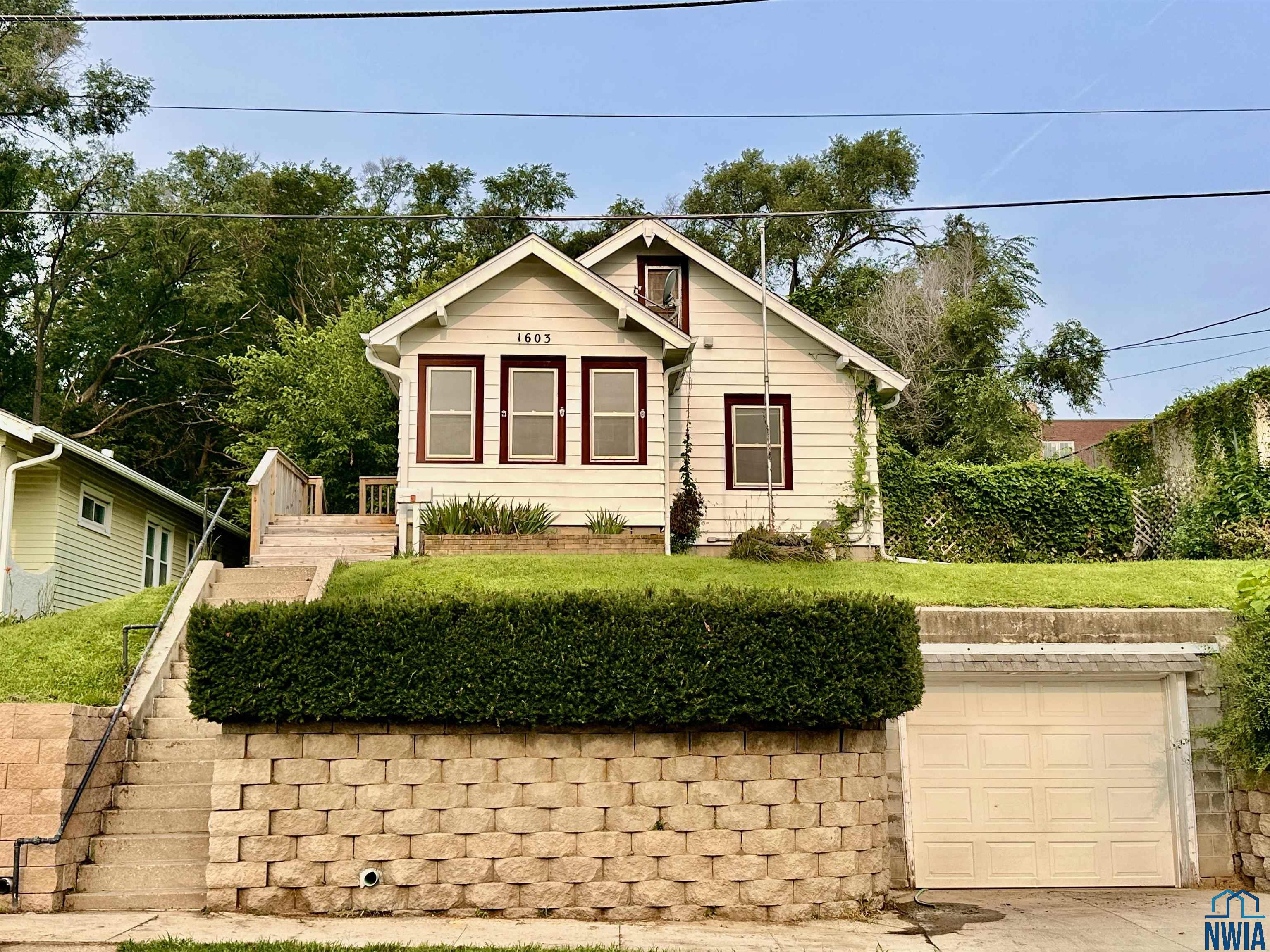 MLS #829841