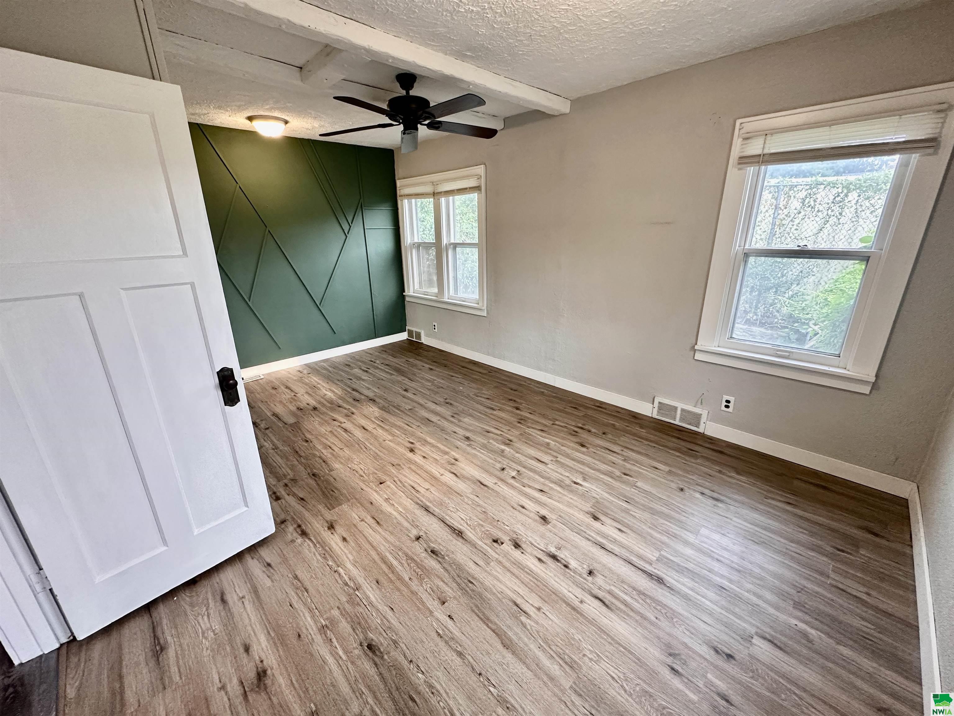MLS #829841