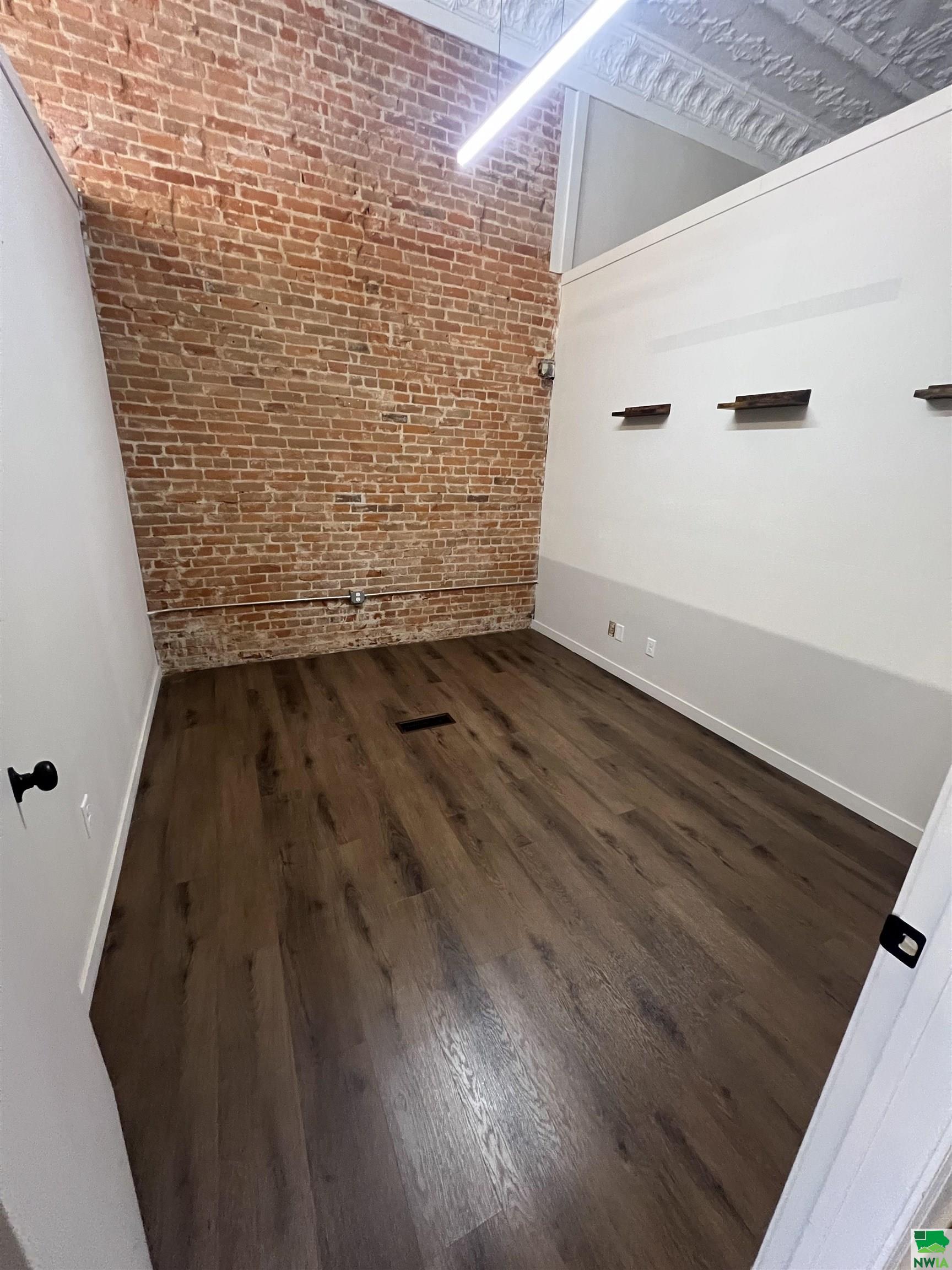 MLS #829851