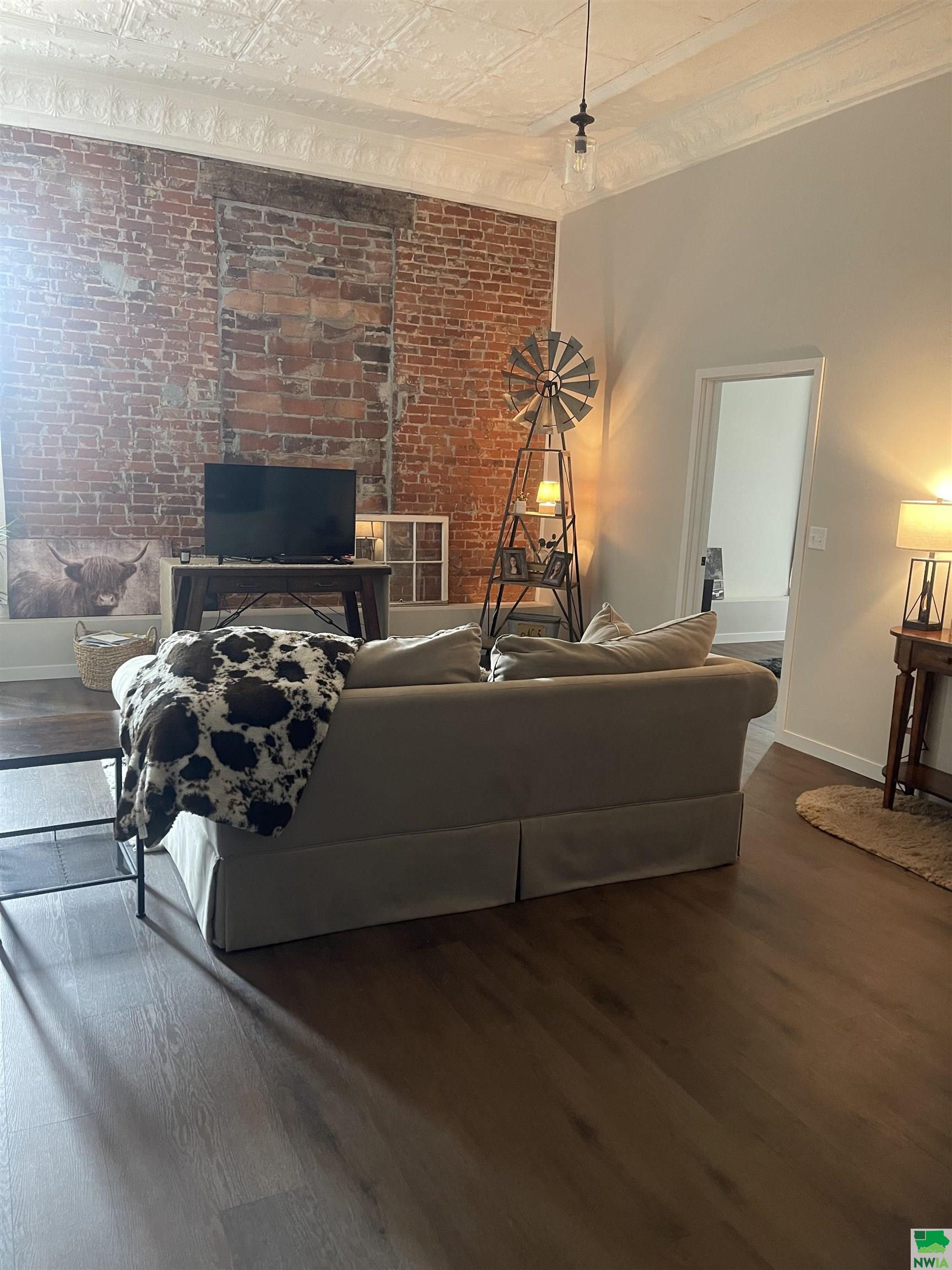 MLS #829851