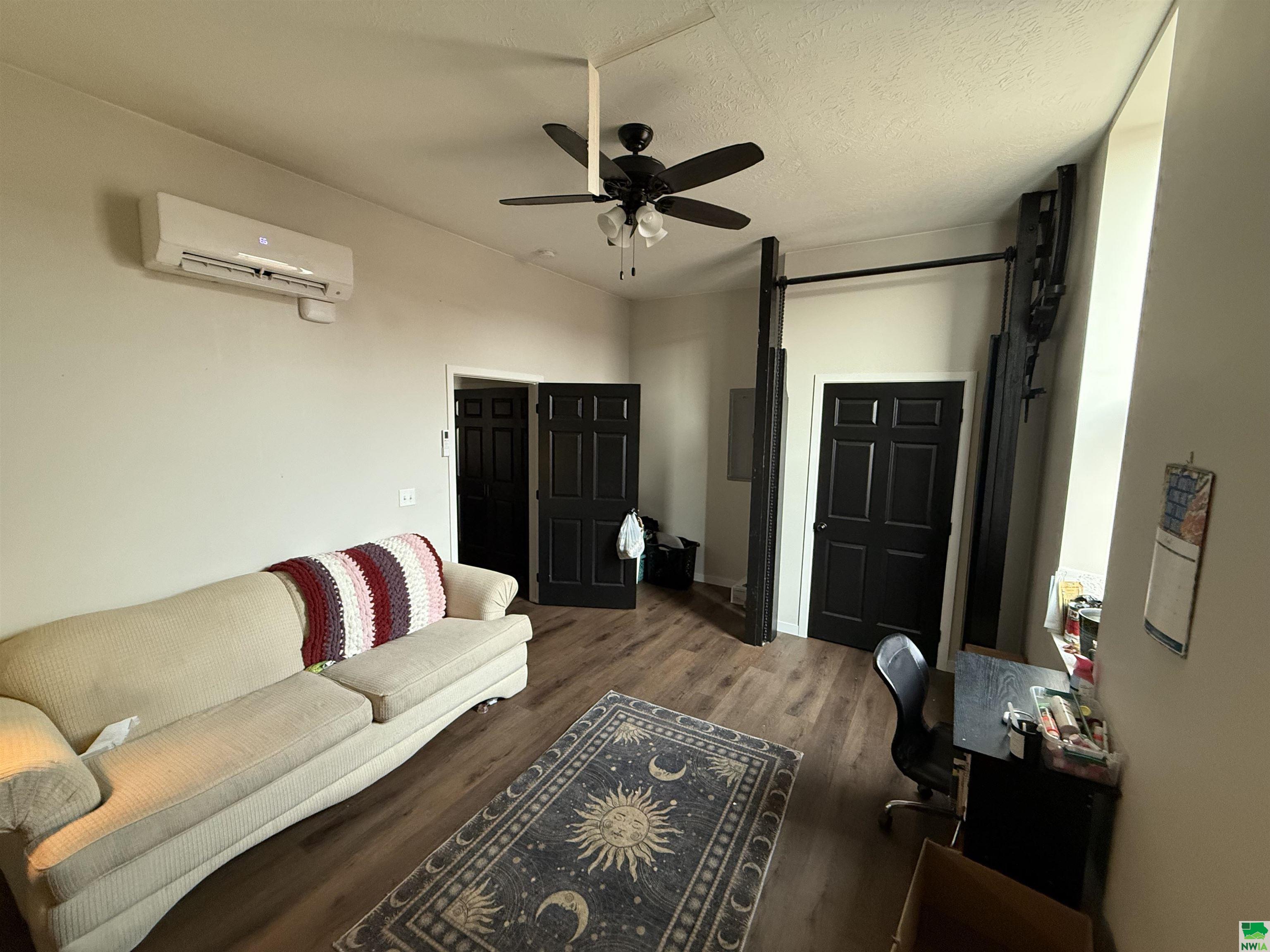 MLS #829851