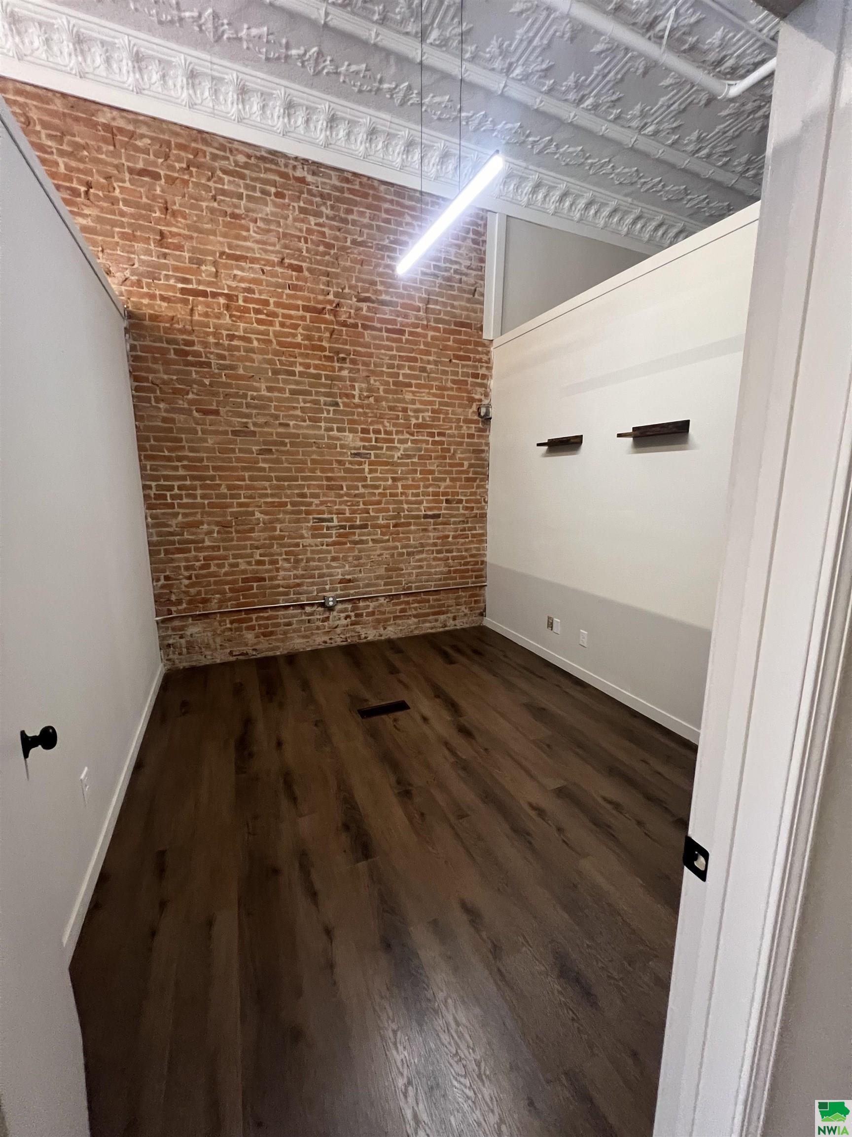 MLS #829851
