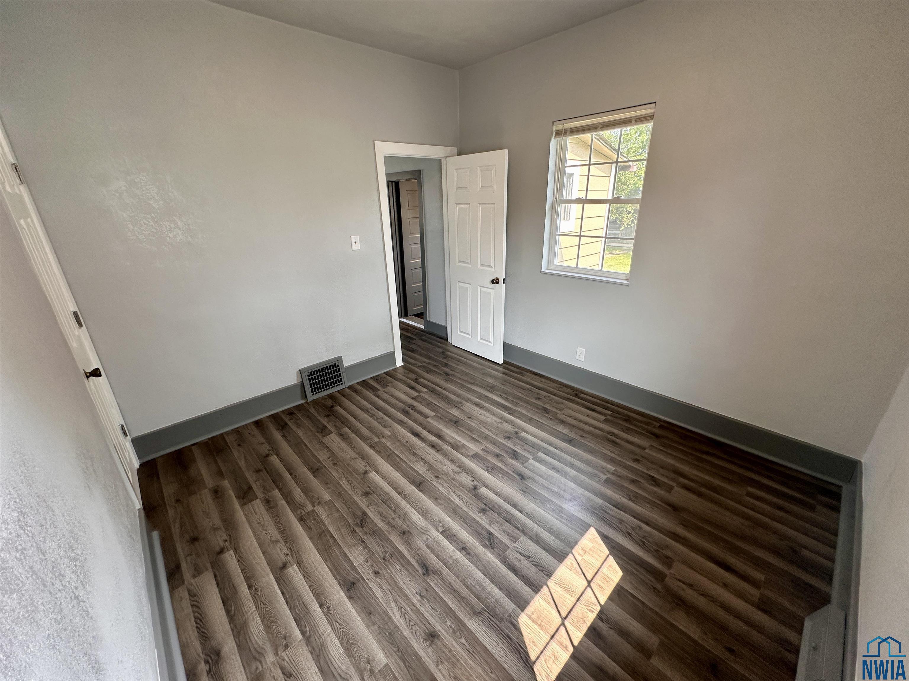 MLS #829855