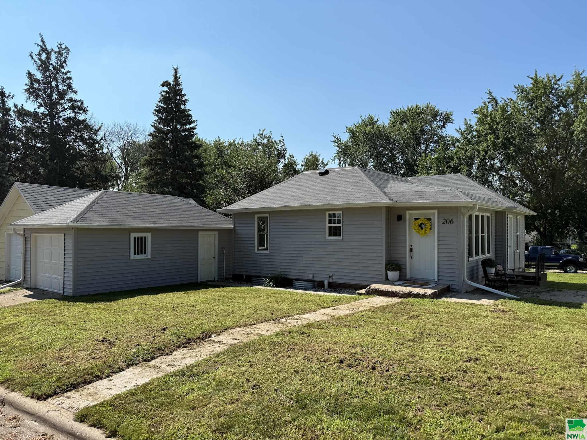 MLS #829872