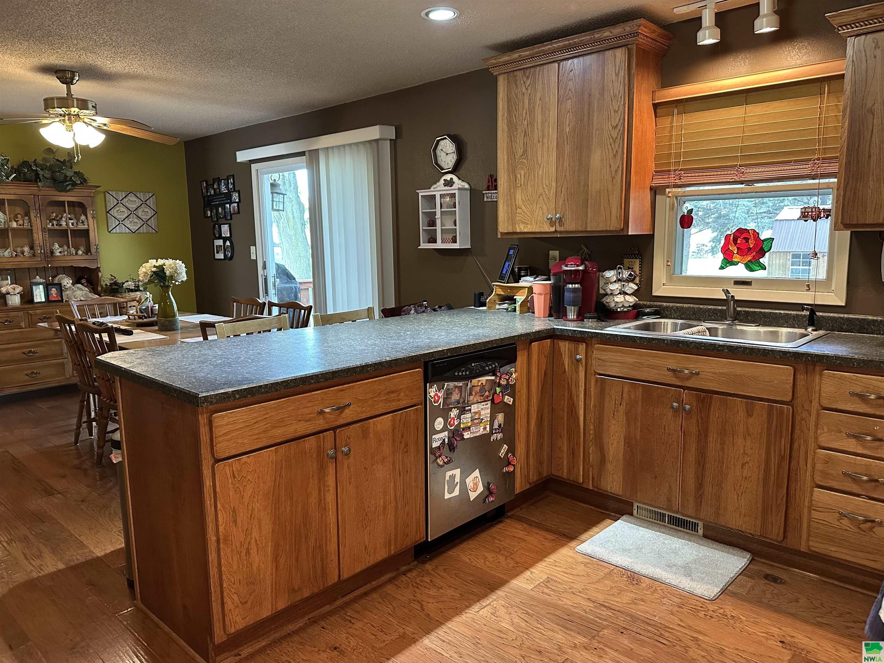 MLS #829904