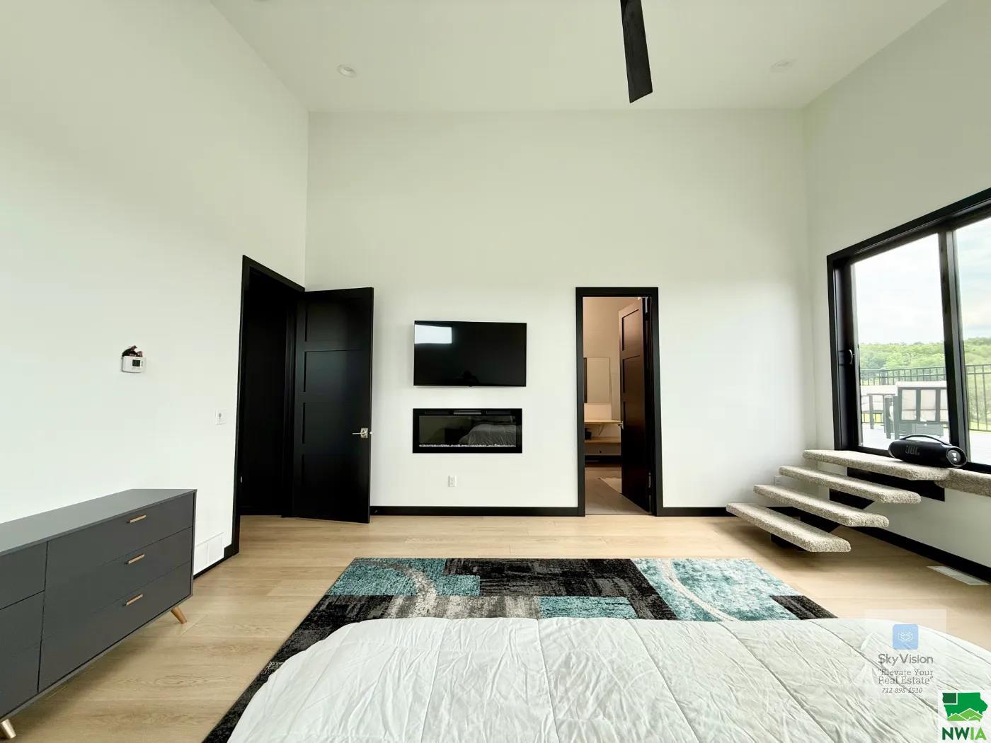 MLS #829906