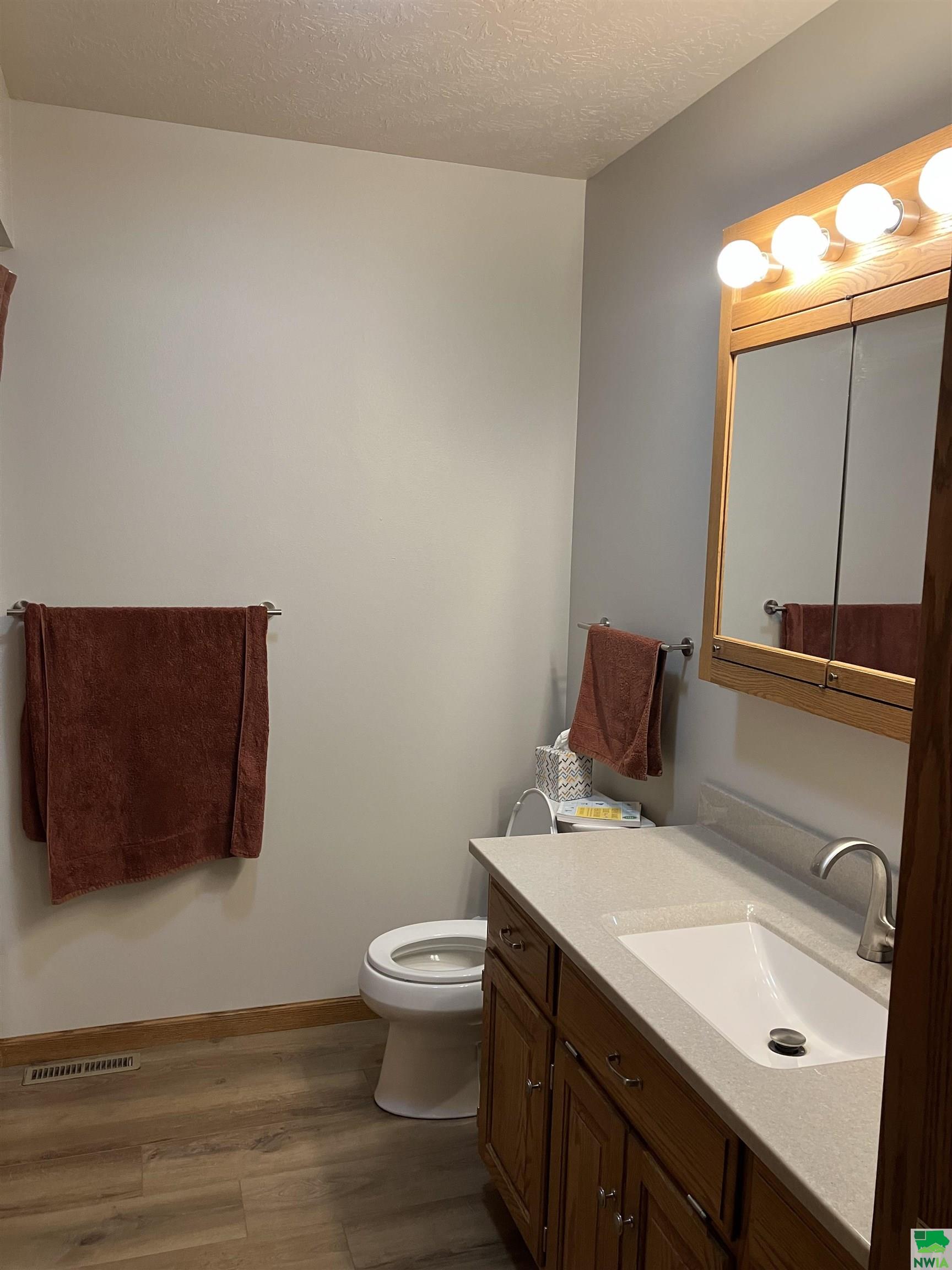 MLS #829913
