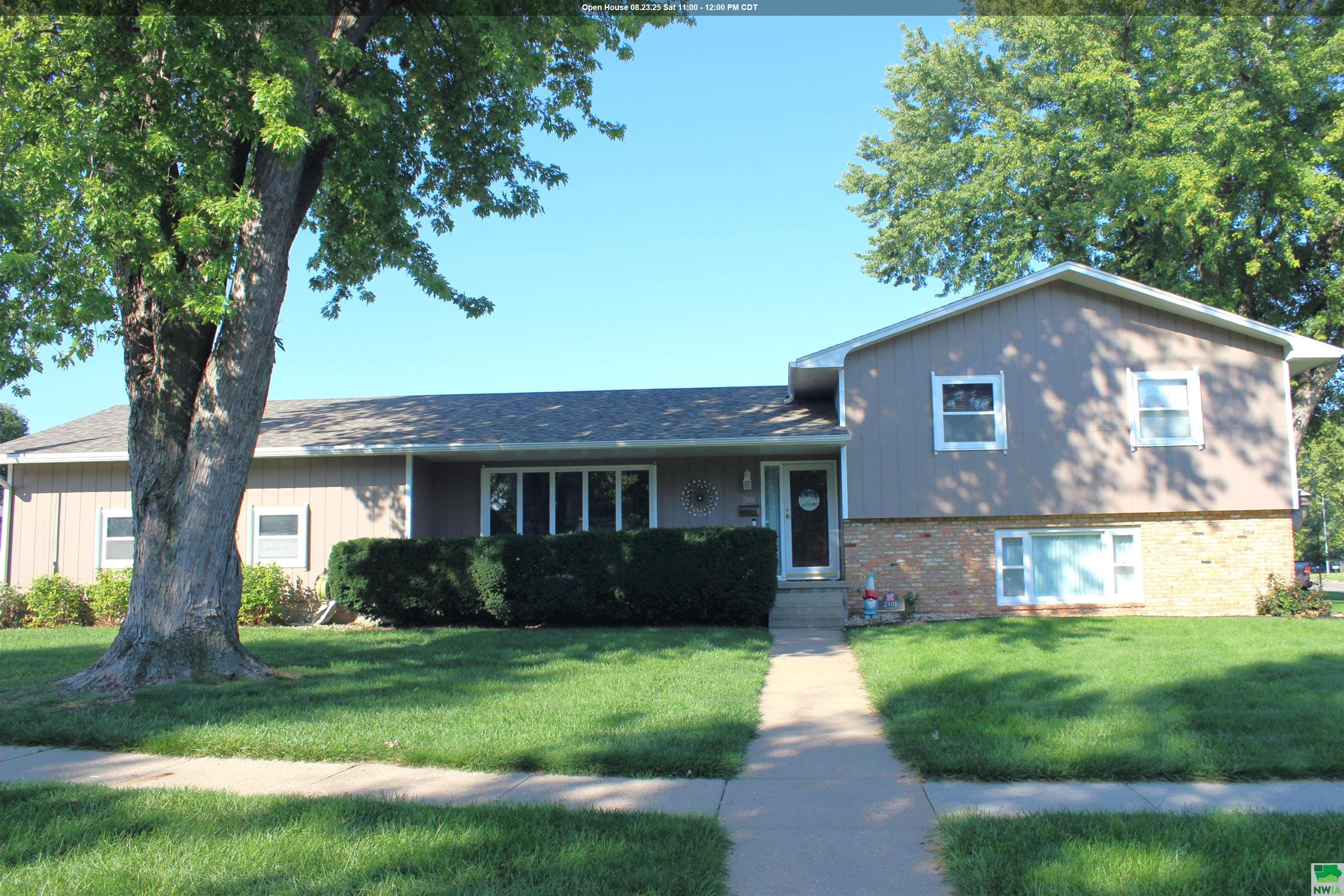 2101 F Street, South Sioux City, NE 68776 