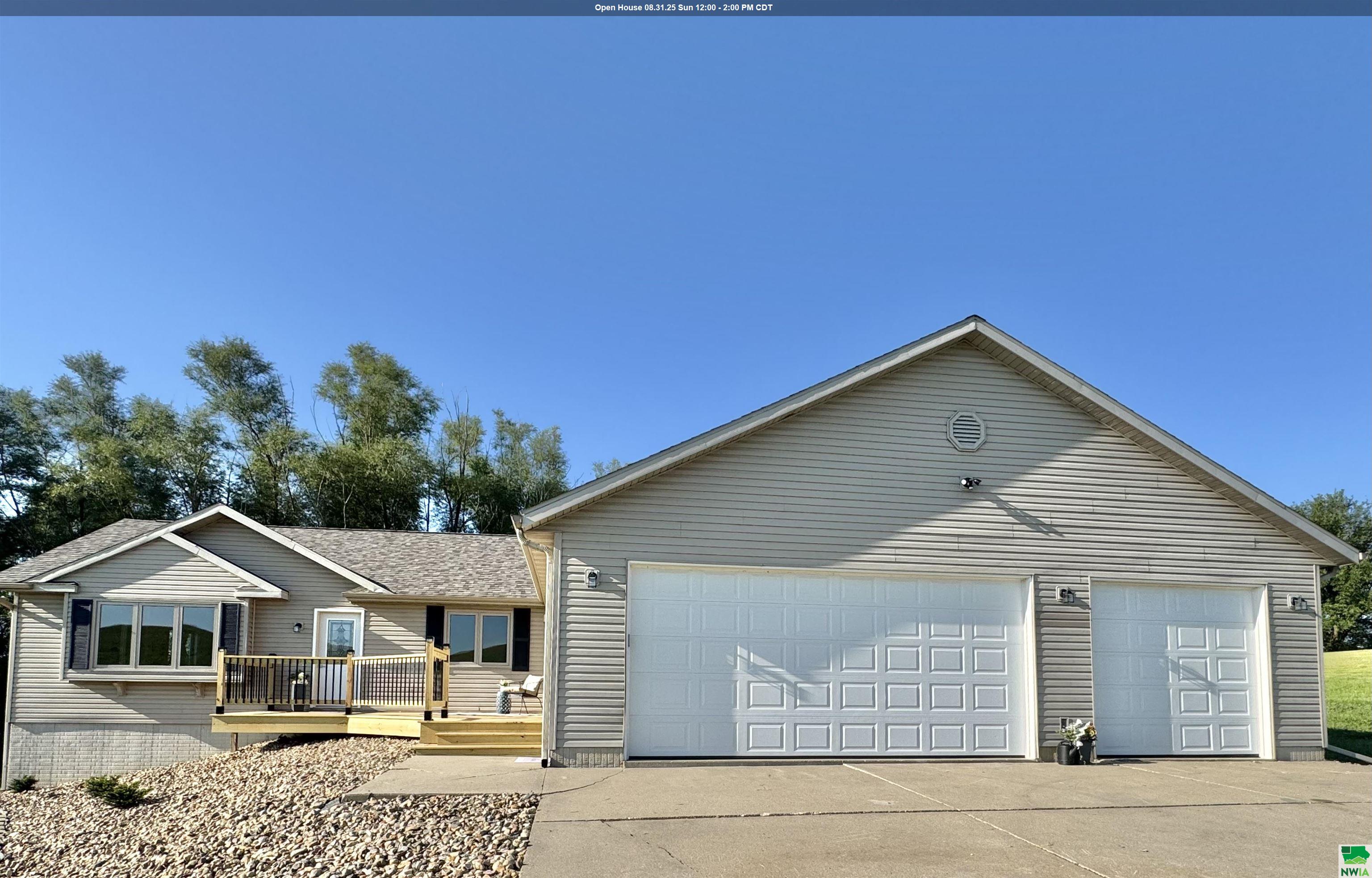 23689 C60, Hinton, IA 51024 