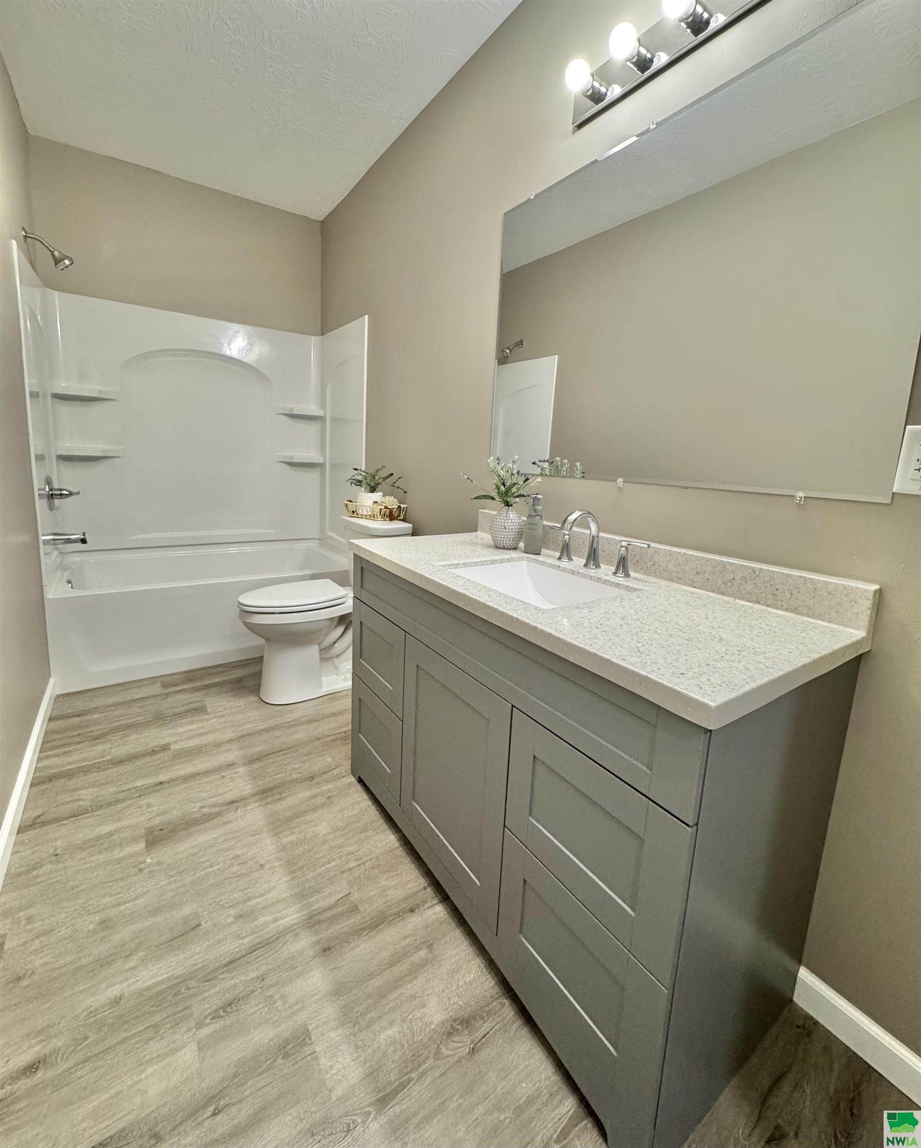 MLS #829933