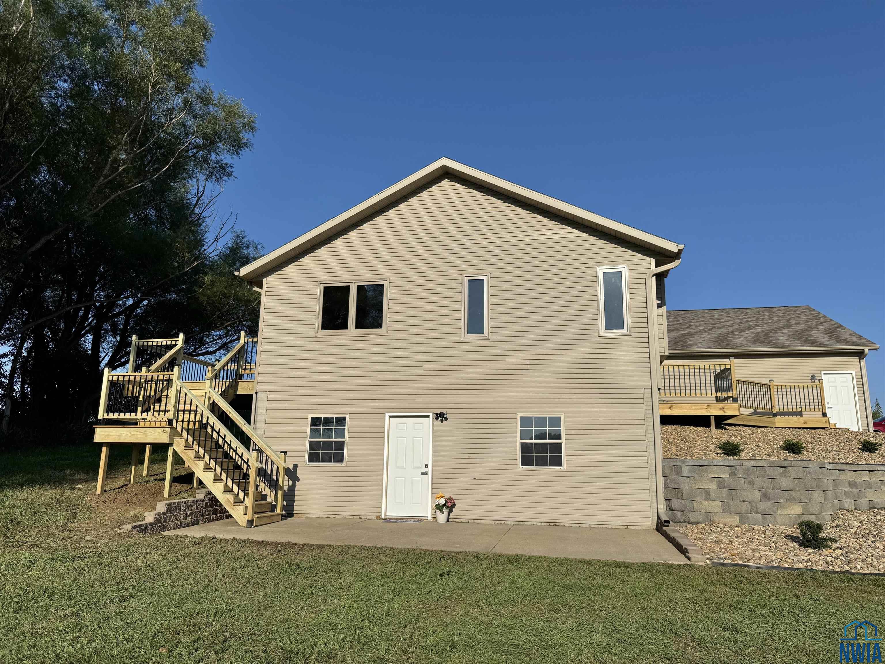 MLS #829933