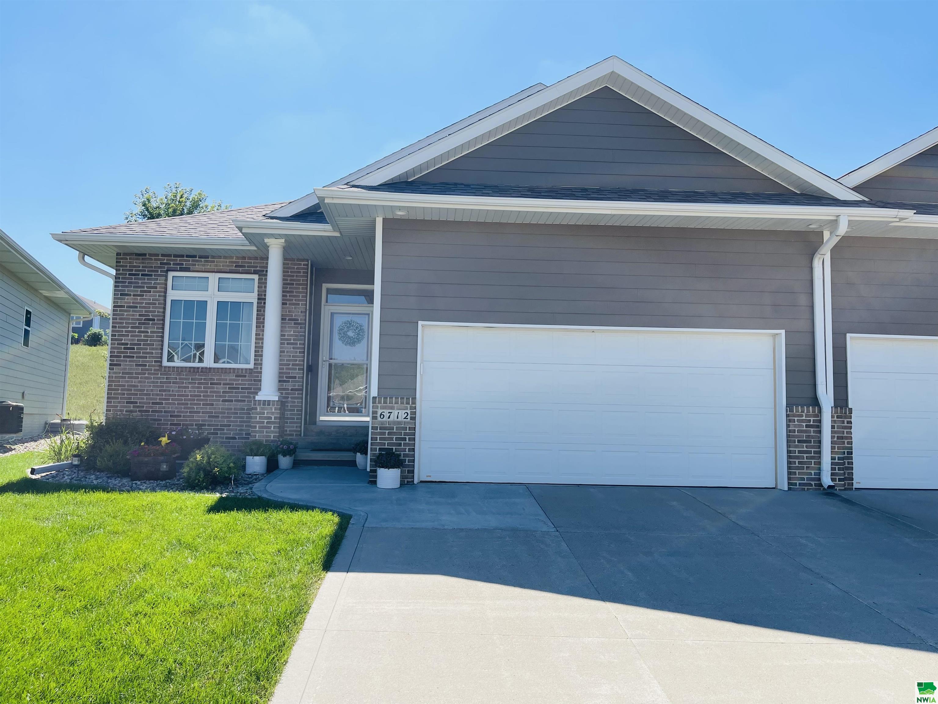 6712 Timberline Circle, Sioux City, IA 51106 