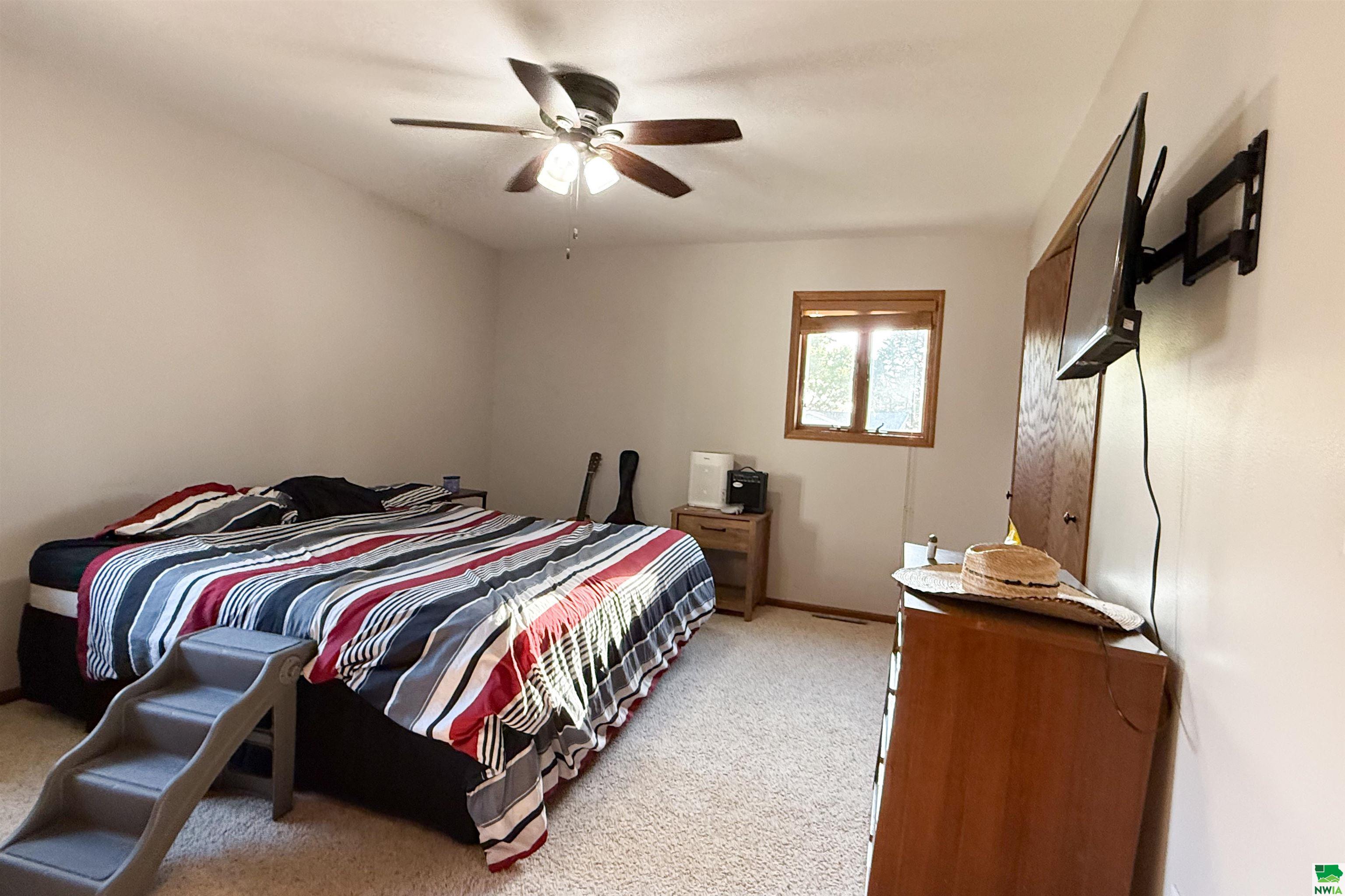MLS #829946