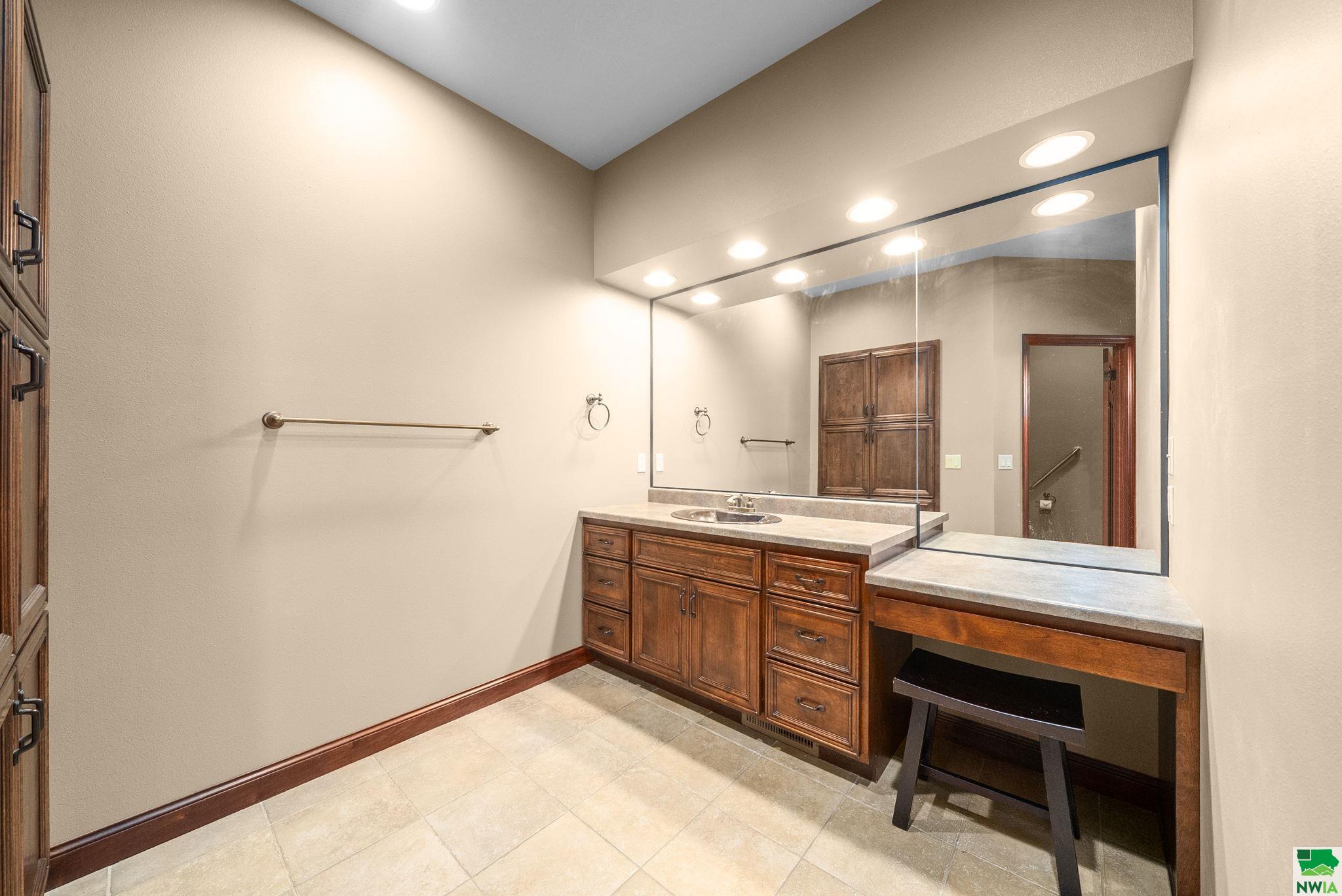 MLS #829954