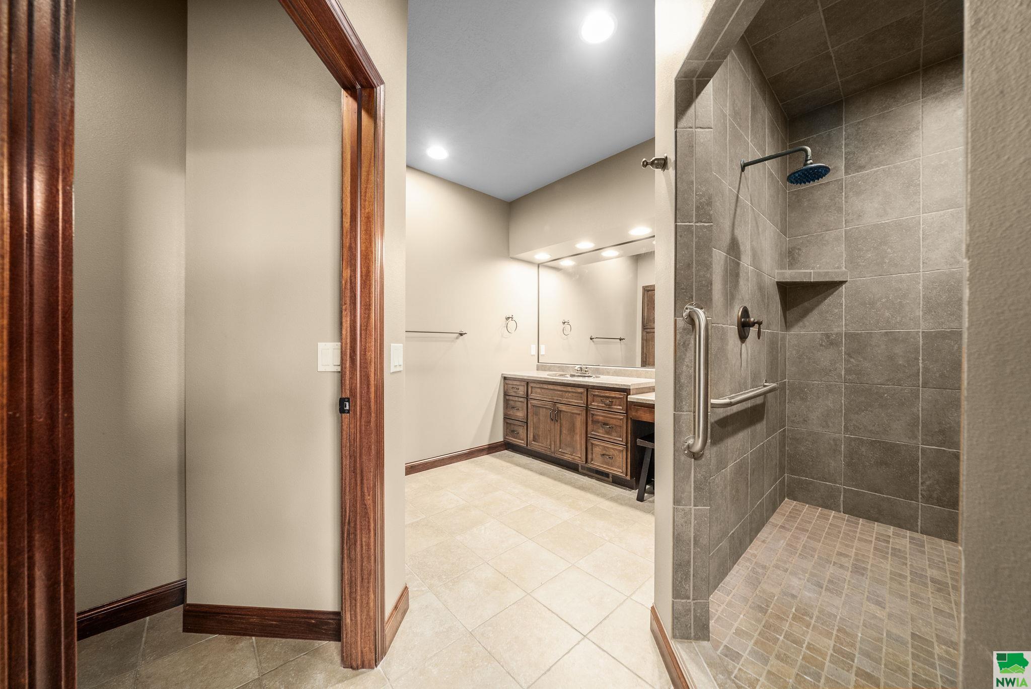 MLS #829954