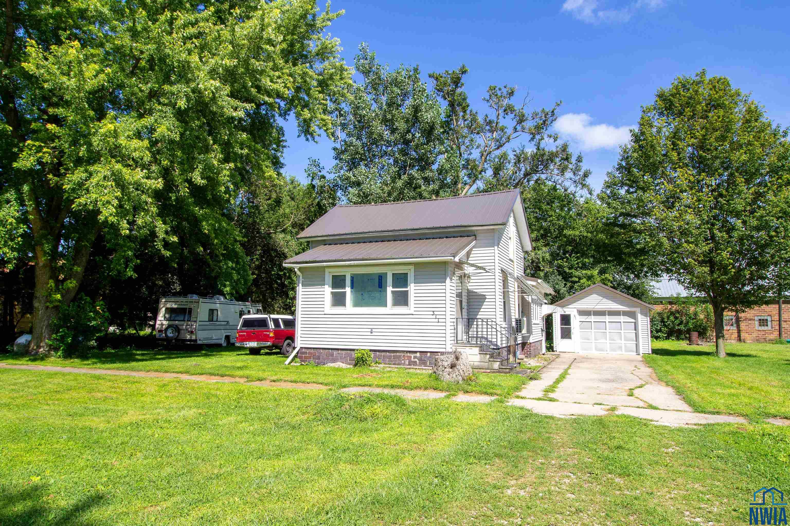 311 HANSEN AVE, Palmer, IA 50571 