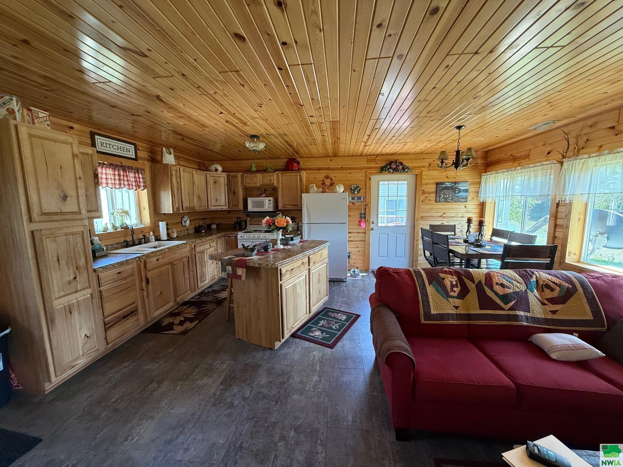 MLS #829986