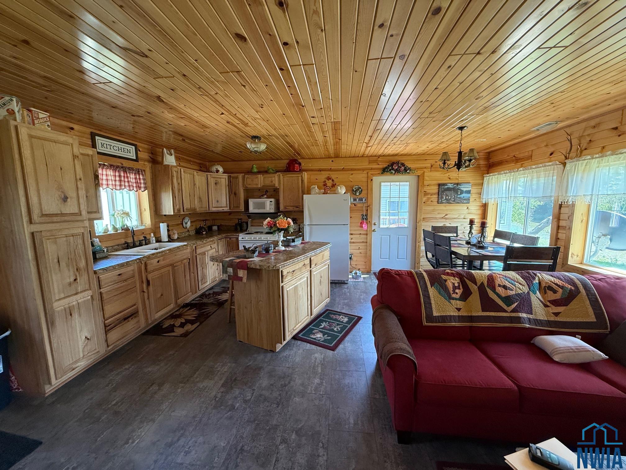MLS #829986