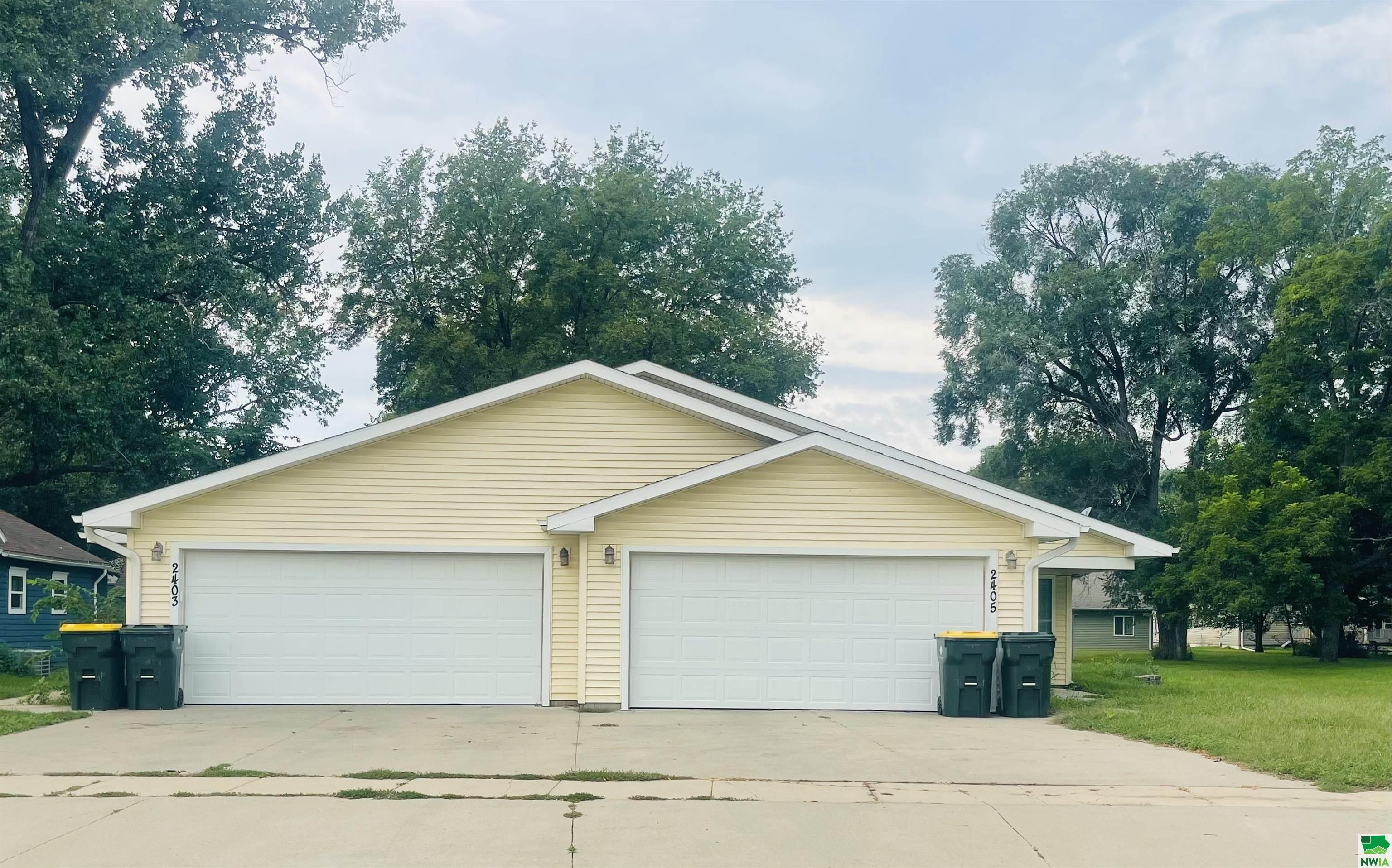 2403-05 Silver Street, Sioux City, IA 51103 