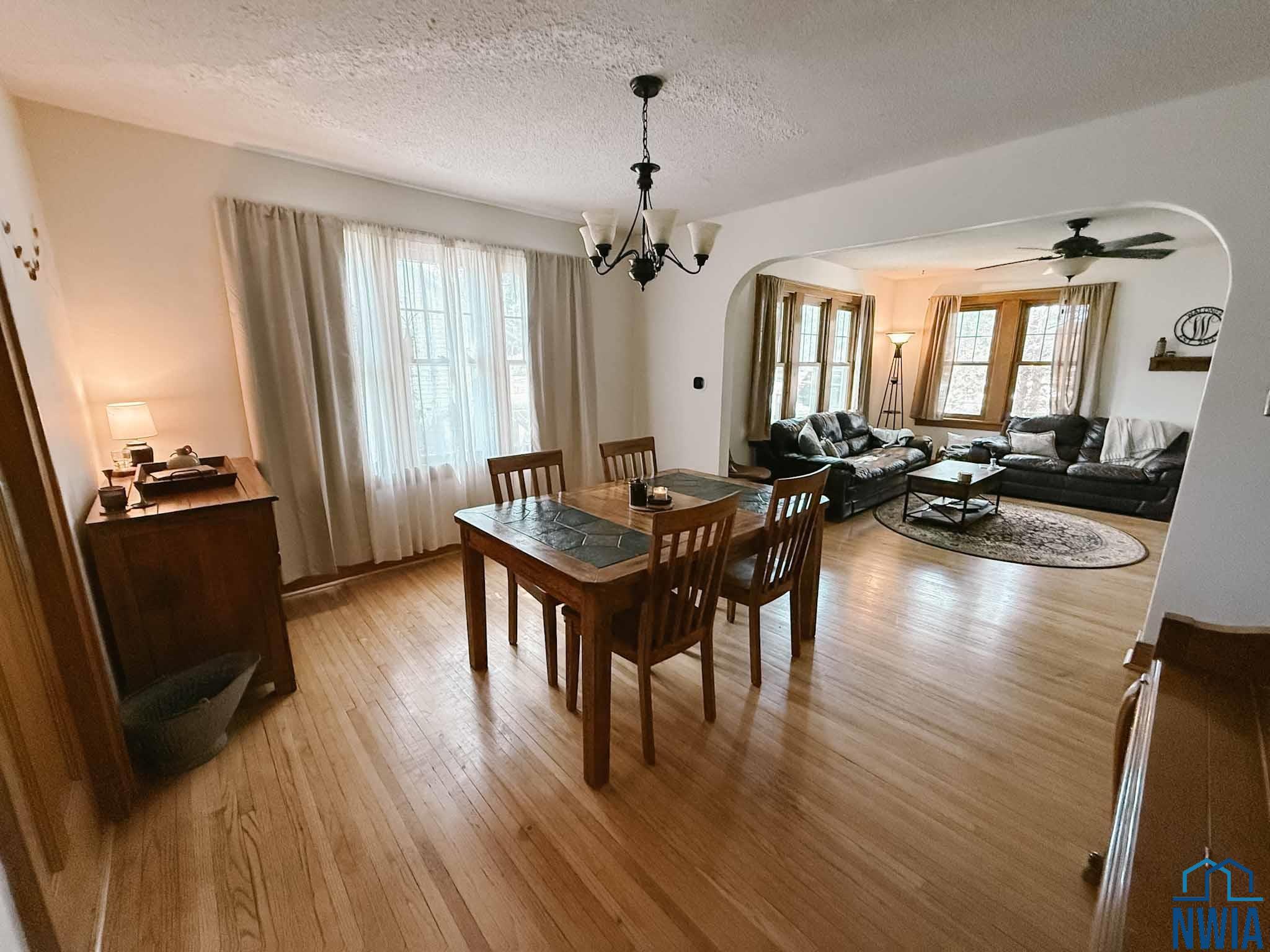 MLS #830000