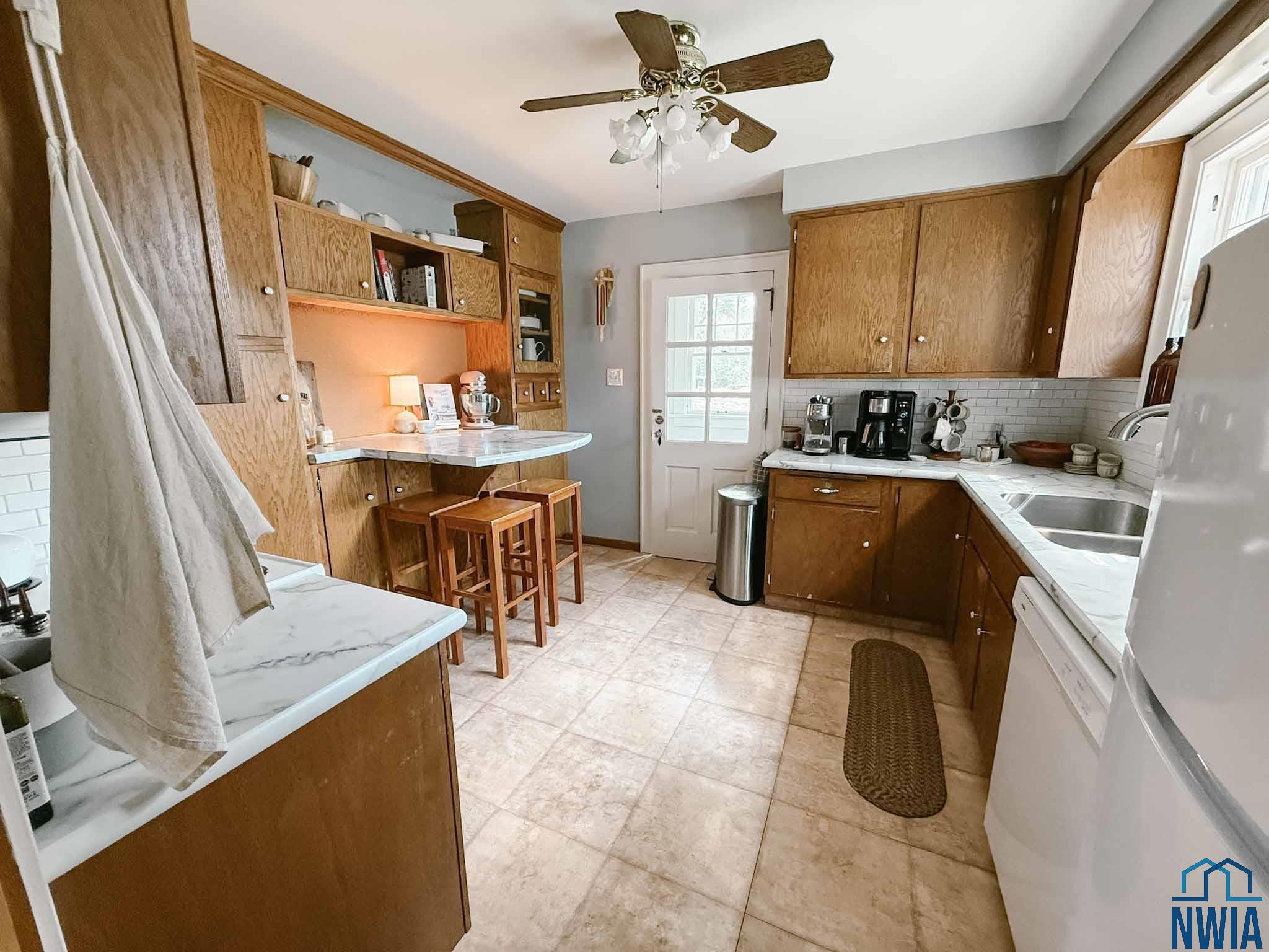MLS #830000