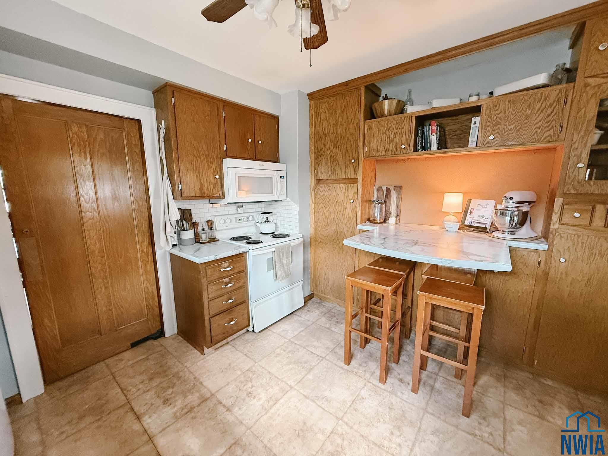 MLS #830000
