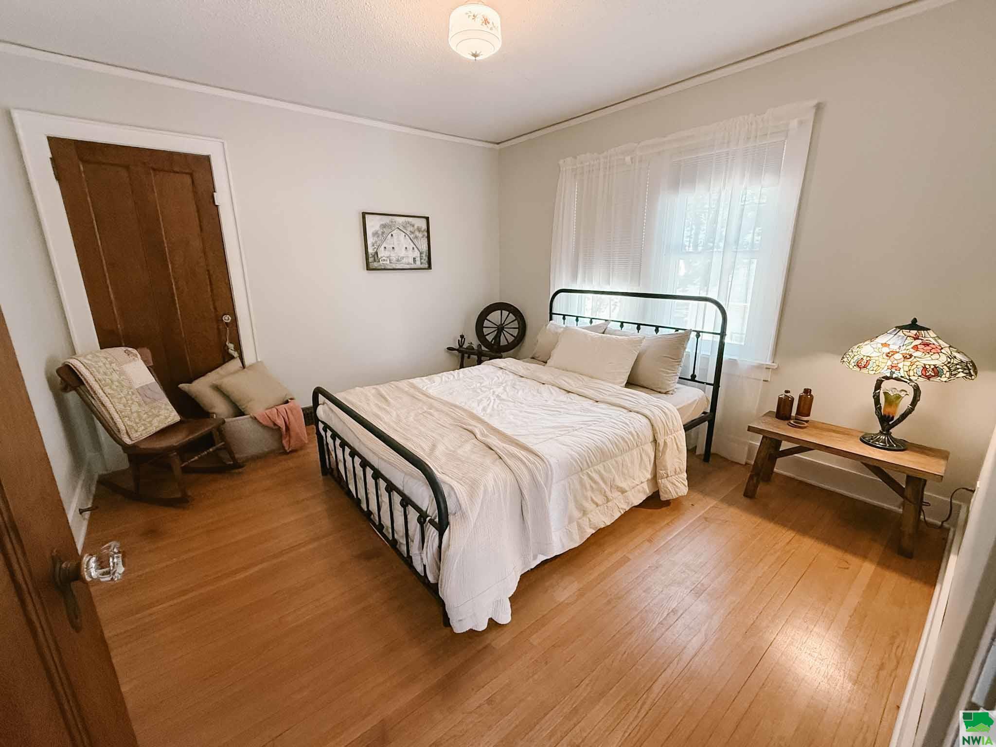 MLS #830000