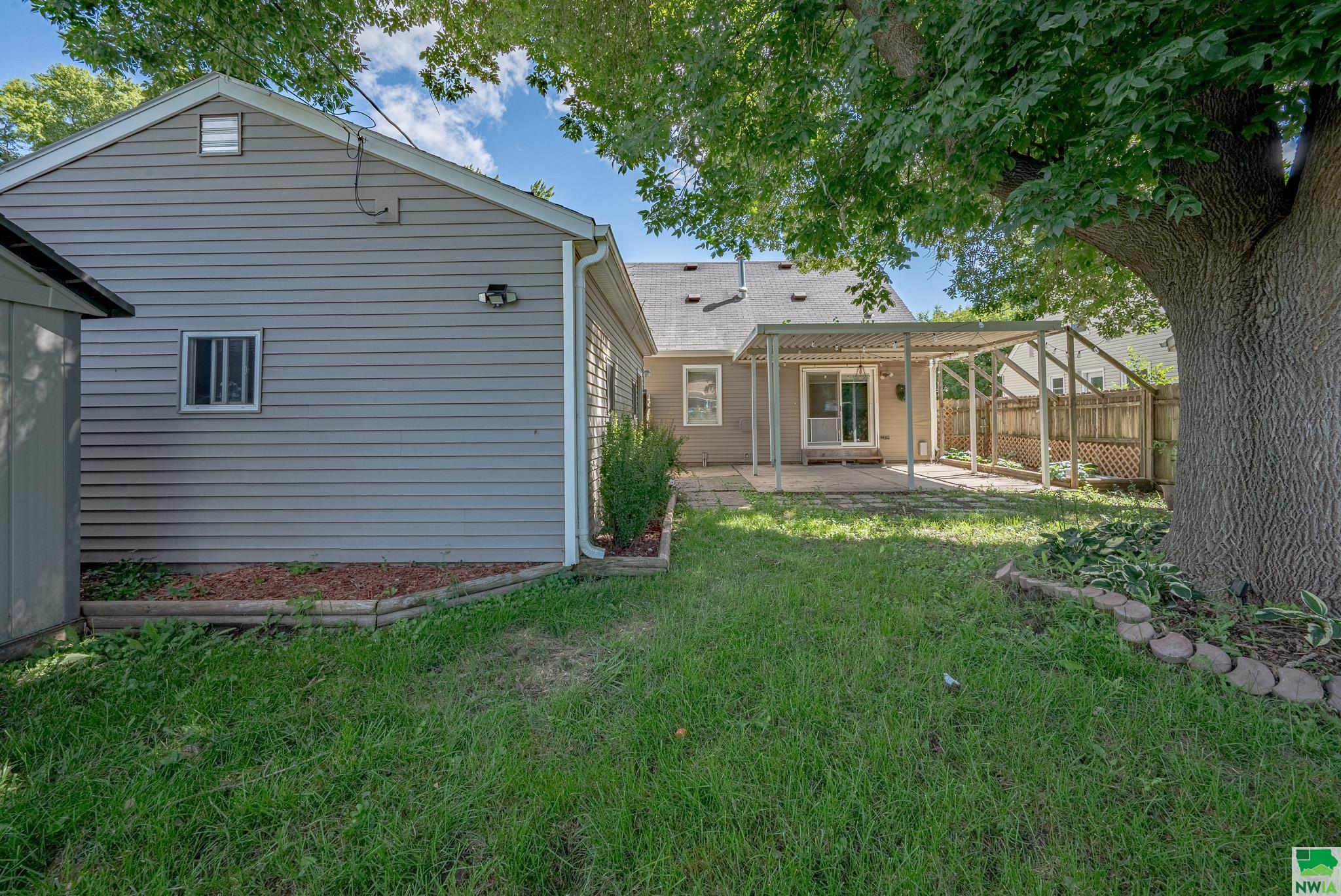 MLS #830005