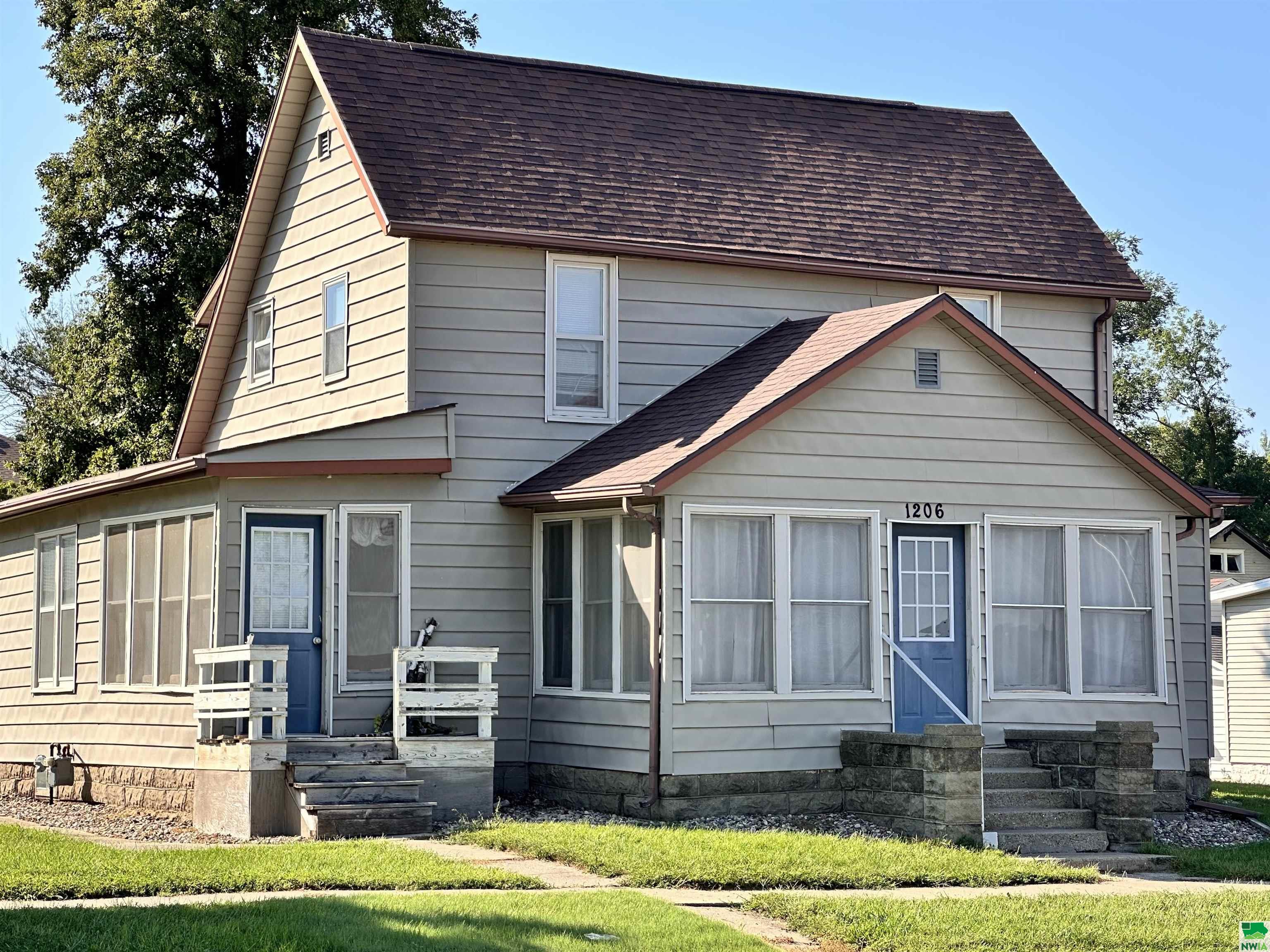 1206 3rd Avenue, Alton, IA 51003 