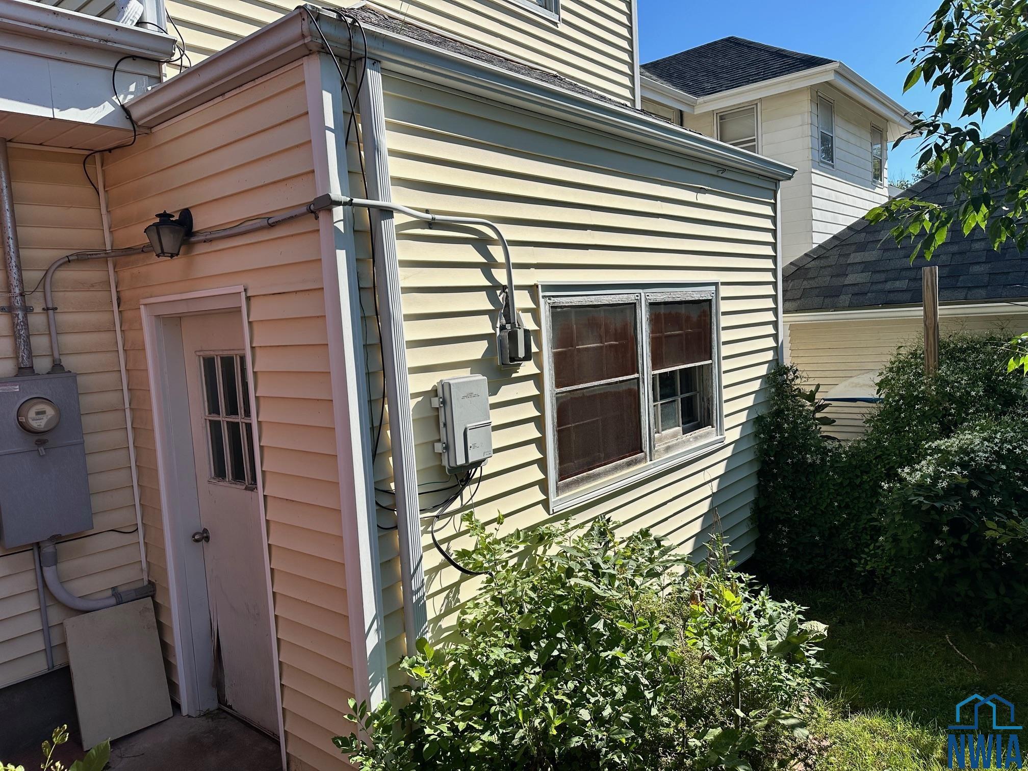 MLS #830027