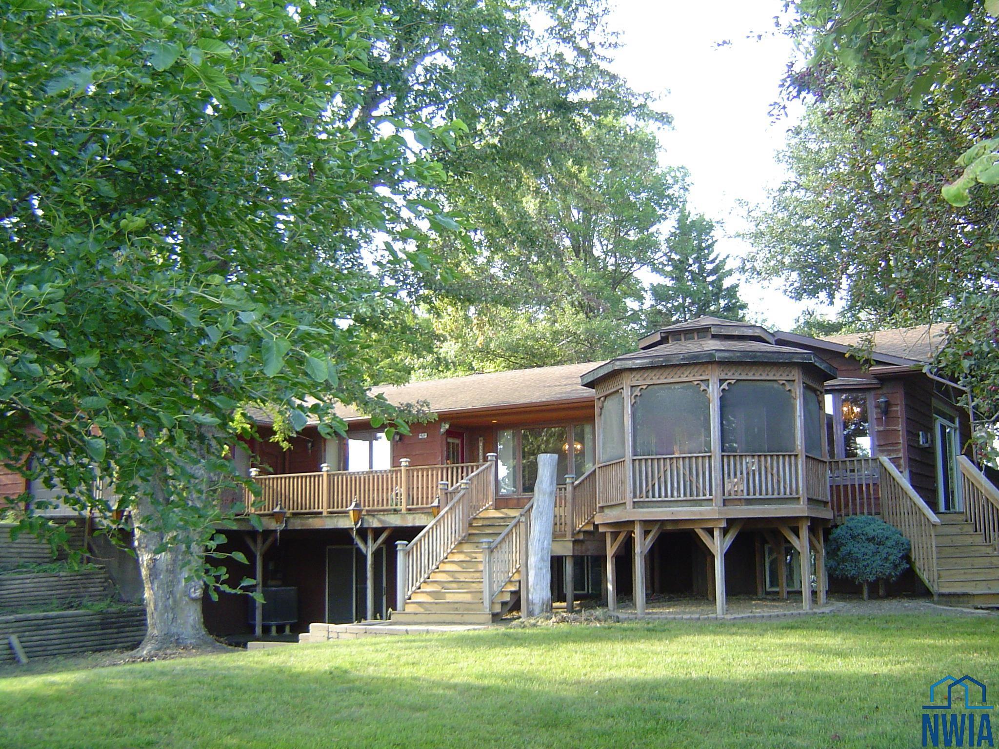 MLS #830028
