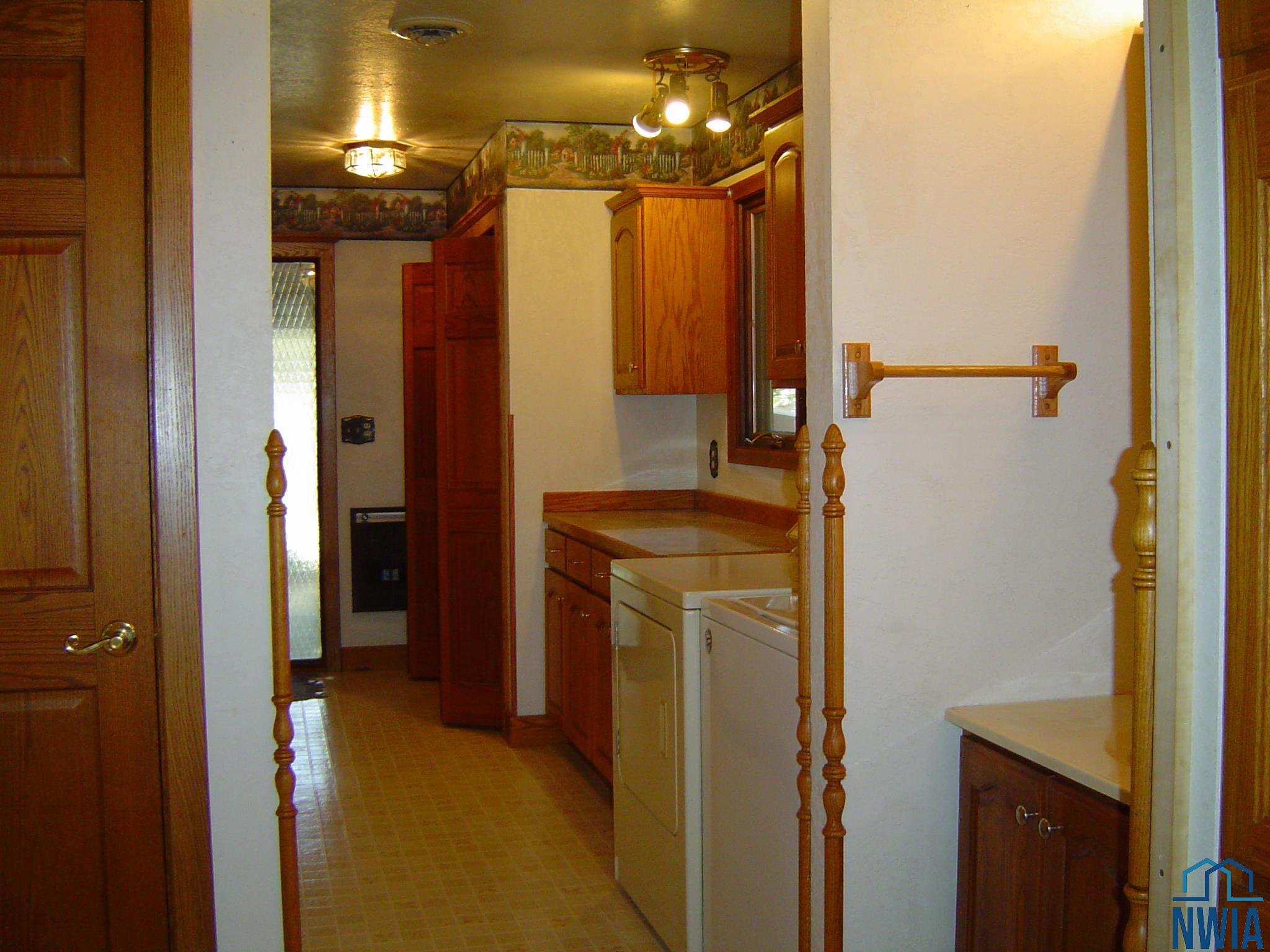 MLS #830028