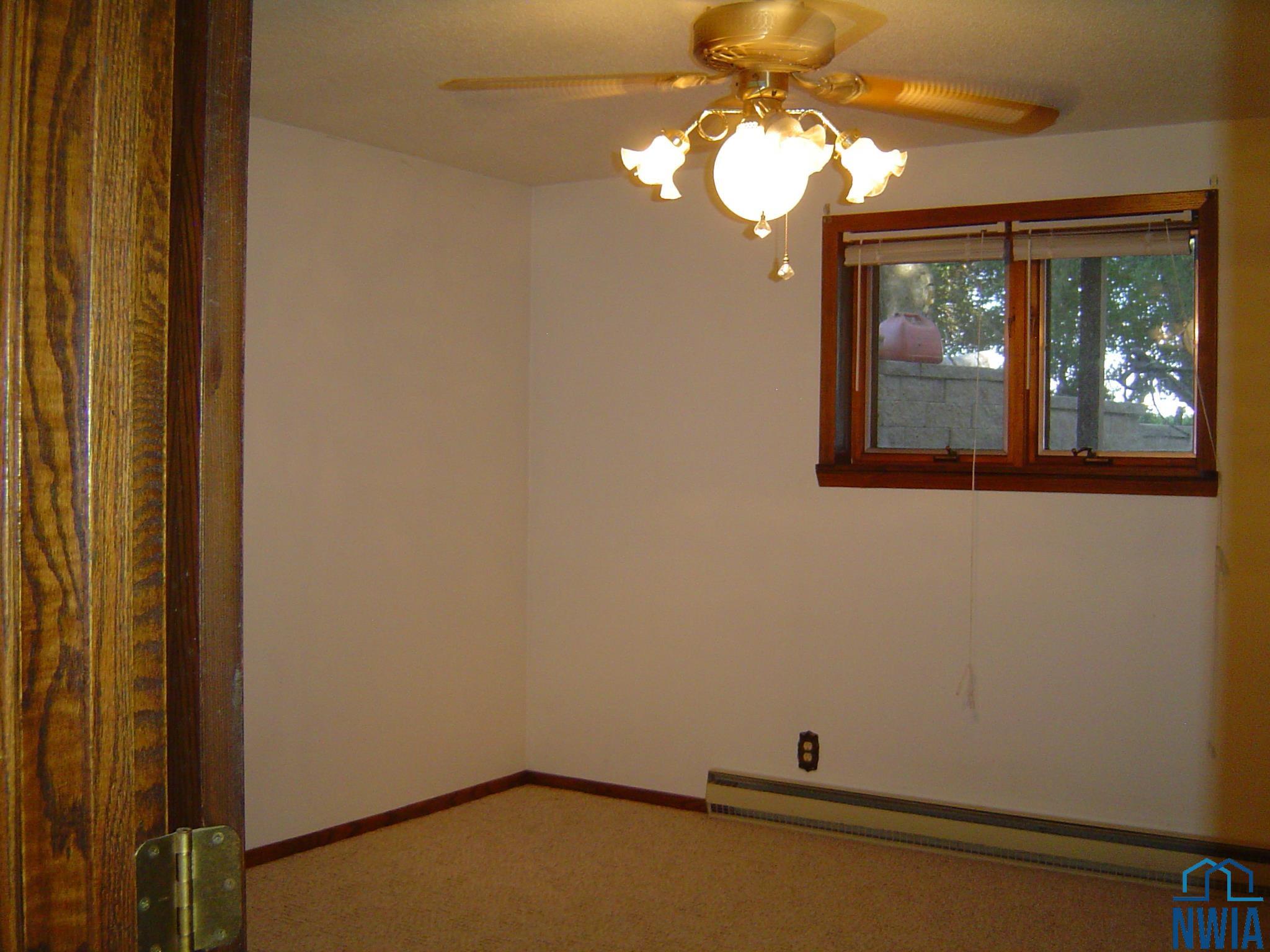 MLS #830028